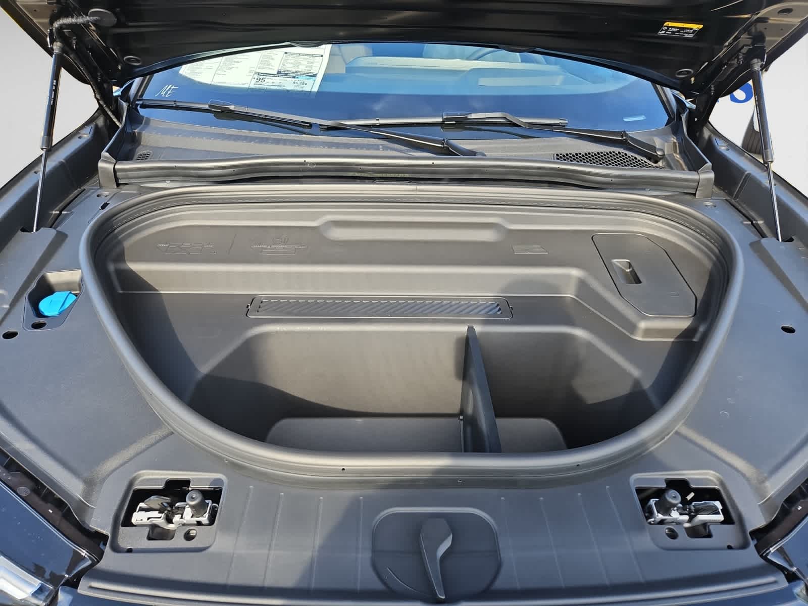 new 2025 Audi Q6 e-tron car, priced at $74,450