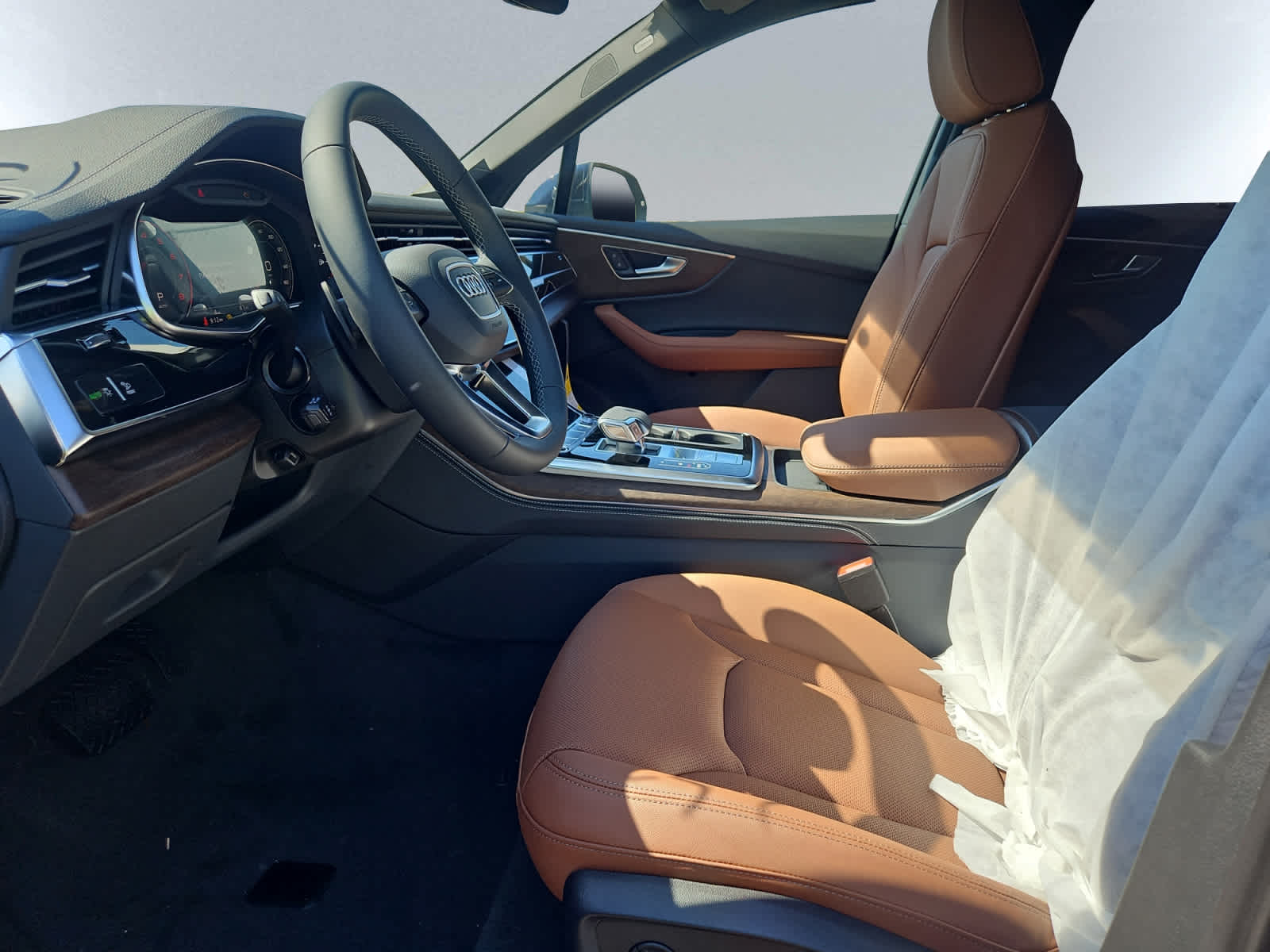 new 2025 Audi Q7 car, priced at $77,435