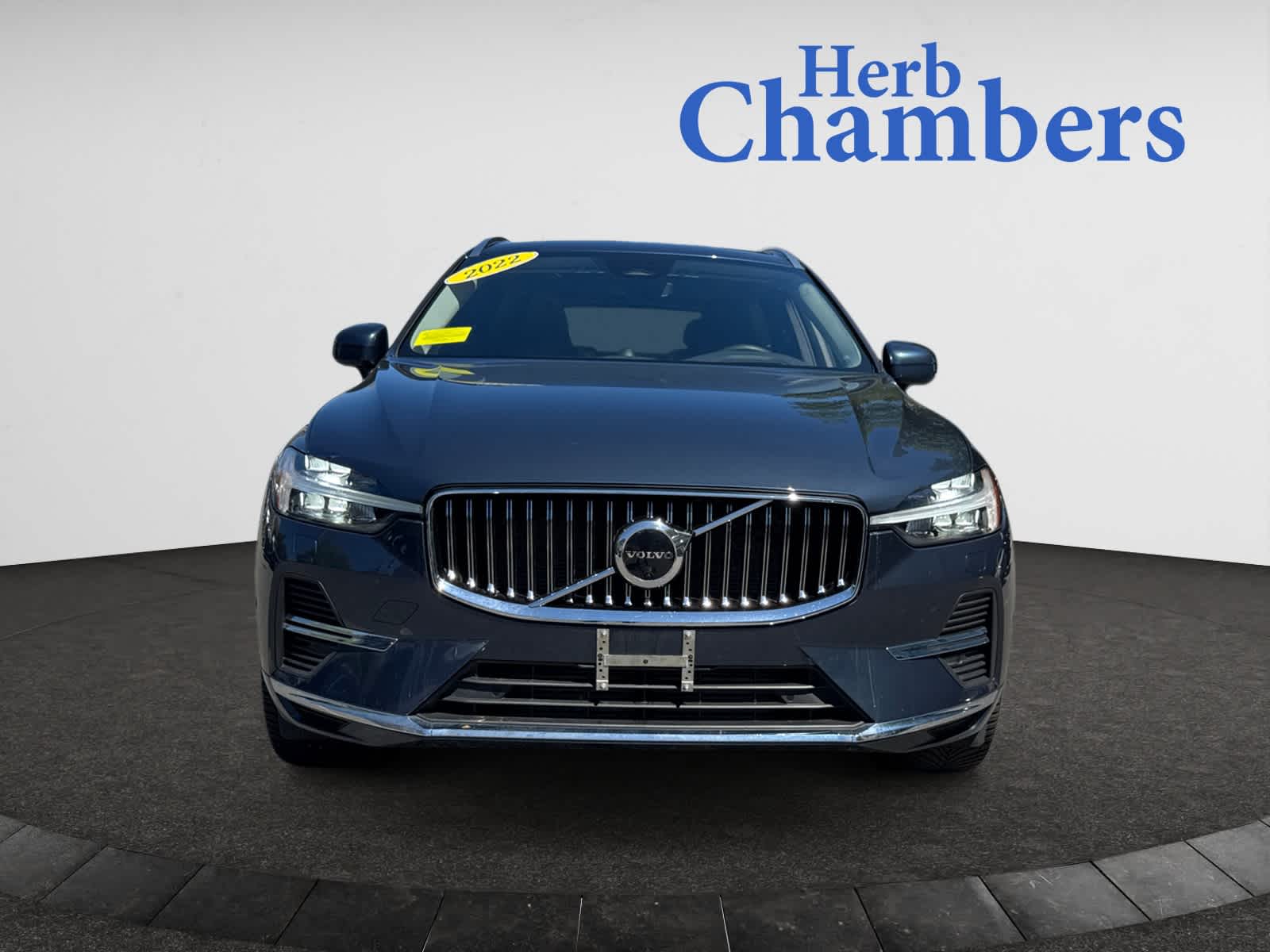 used 2022 Volvo XC60 Recharge Plug-In Hybrid car, priced at $43,998