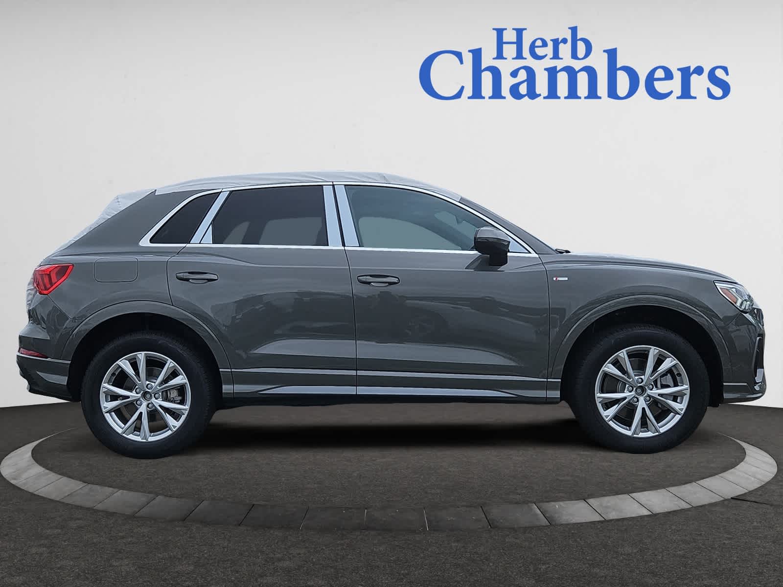 new 2025 Audi Q3 car, priced at $45,240