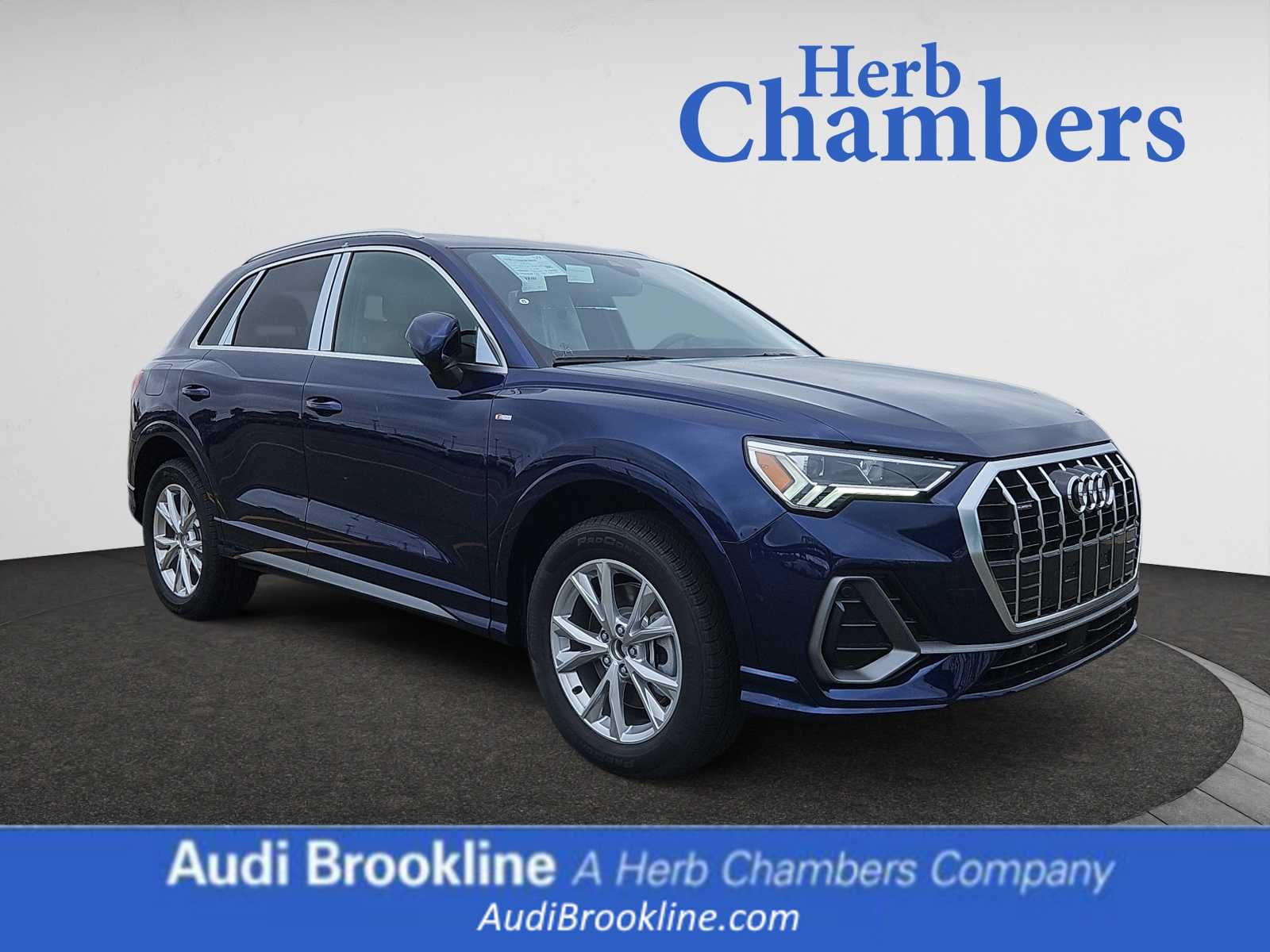 new 2025 Audi Q3 car, priced at $44,060