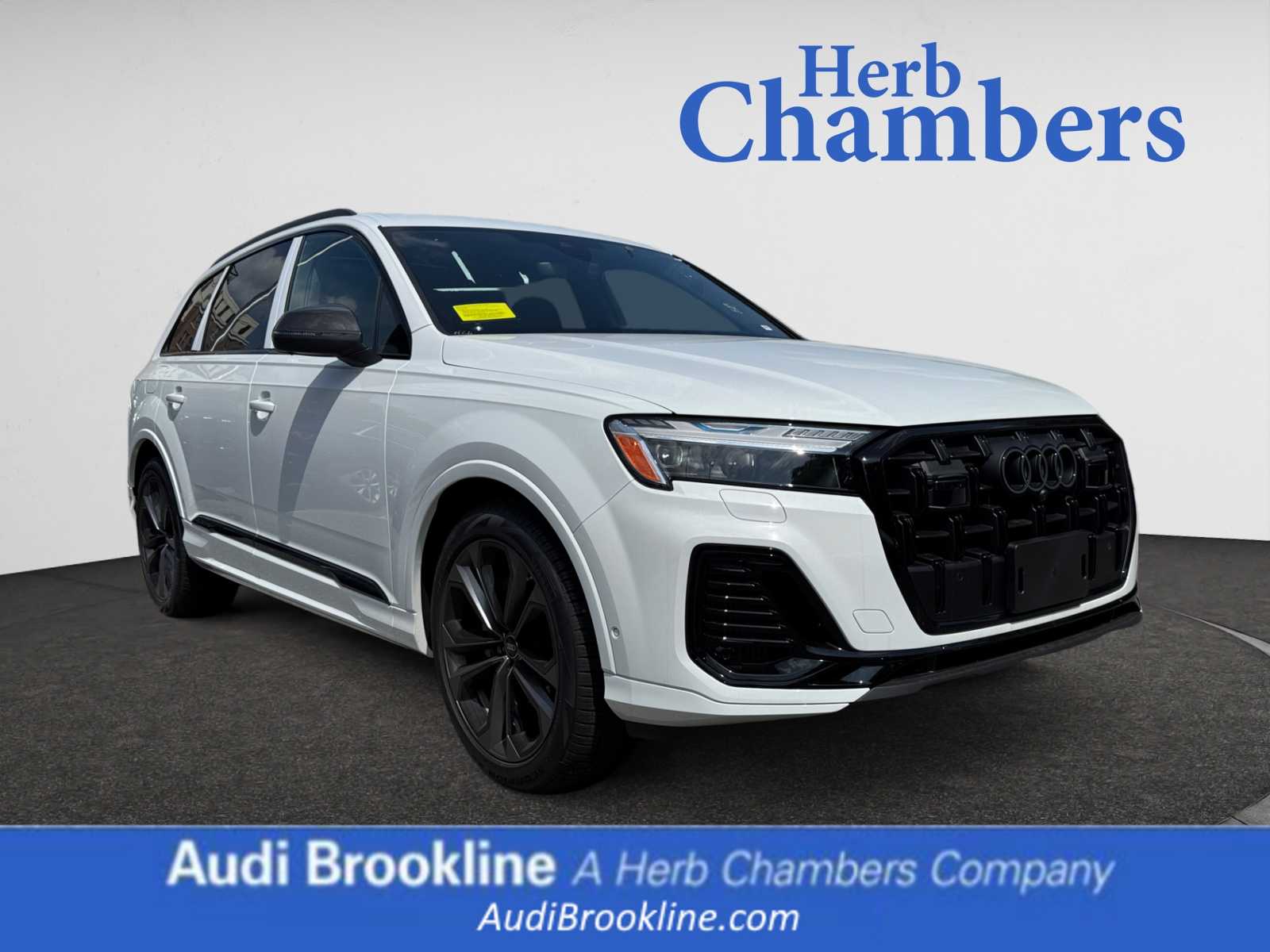 new 2025 Audi Q7 car, priced at $95,415