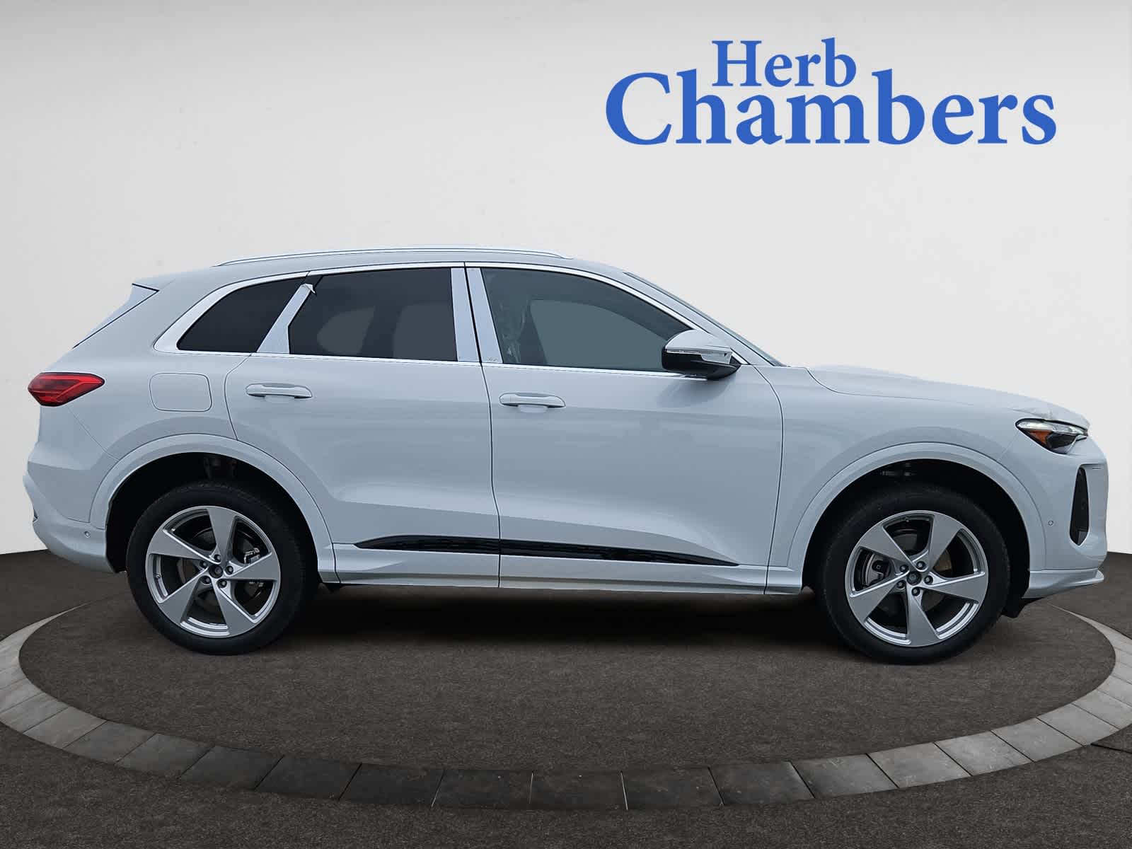 new 2025 Audi All-new Q5 car, priced at $61,430