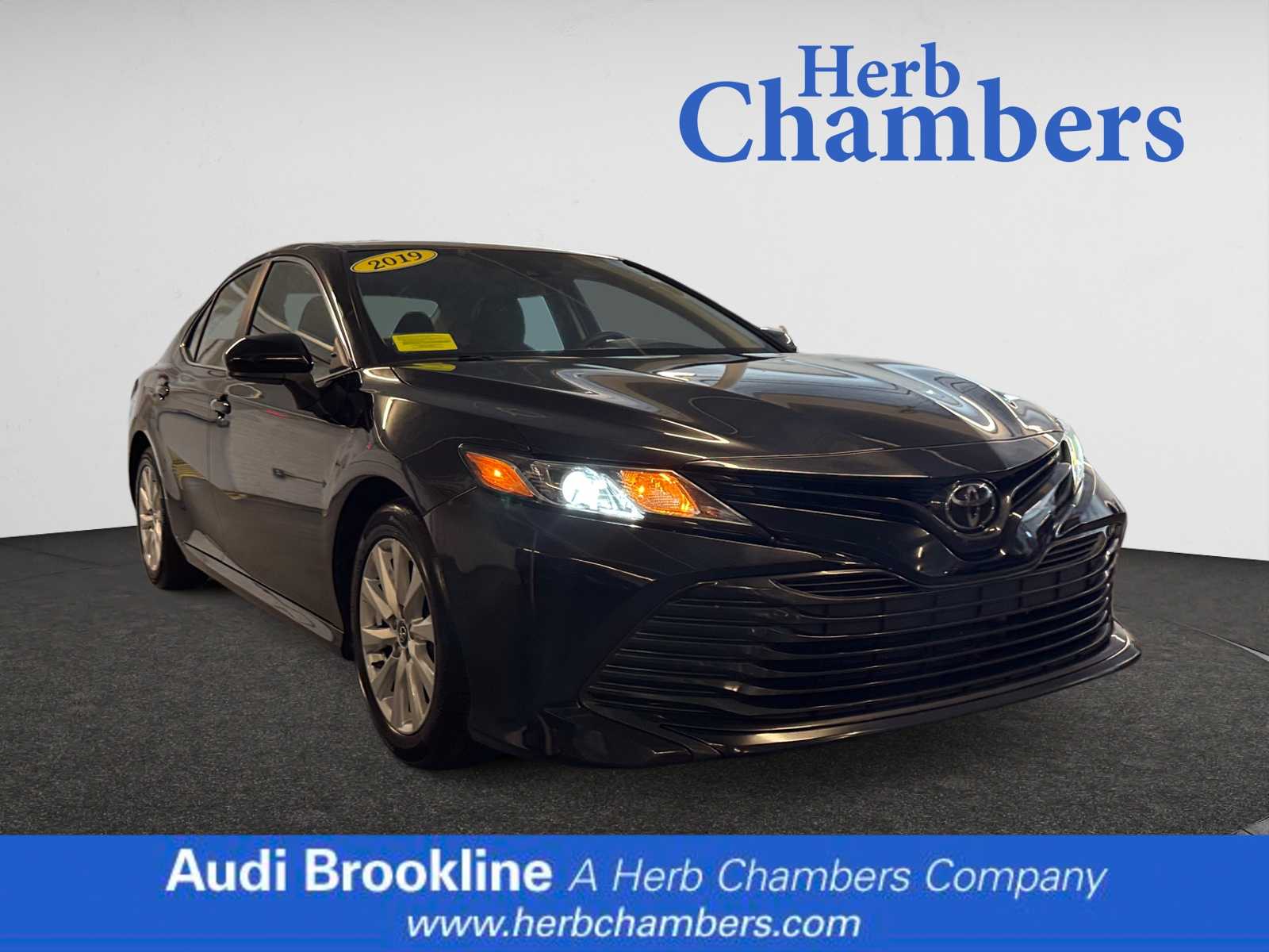 used 2019 Toyota Camry car, priced at $18,998
