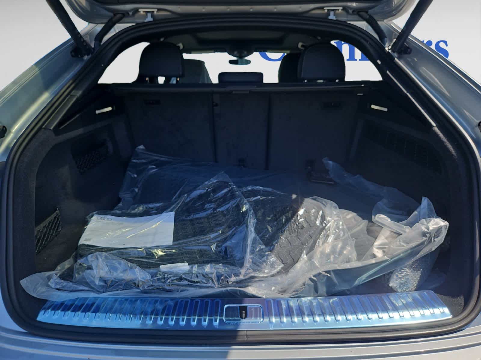 new 2025 Audi Q8 car, priced at $81,595