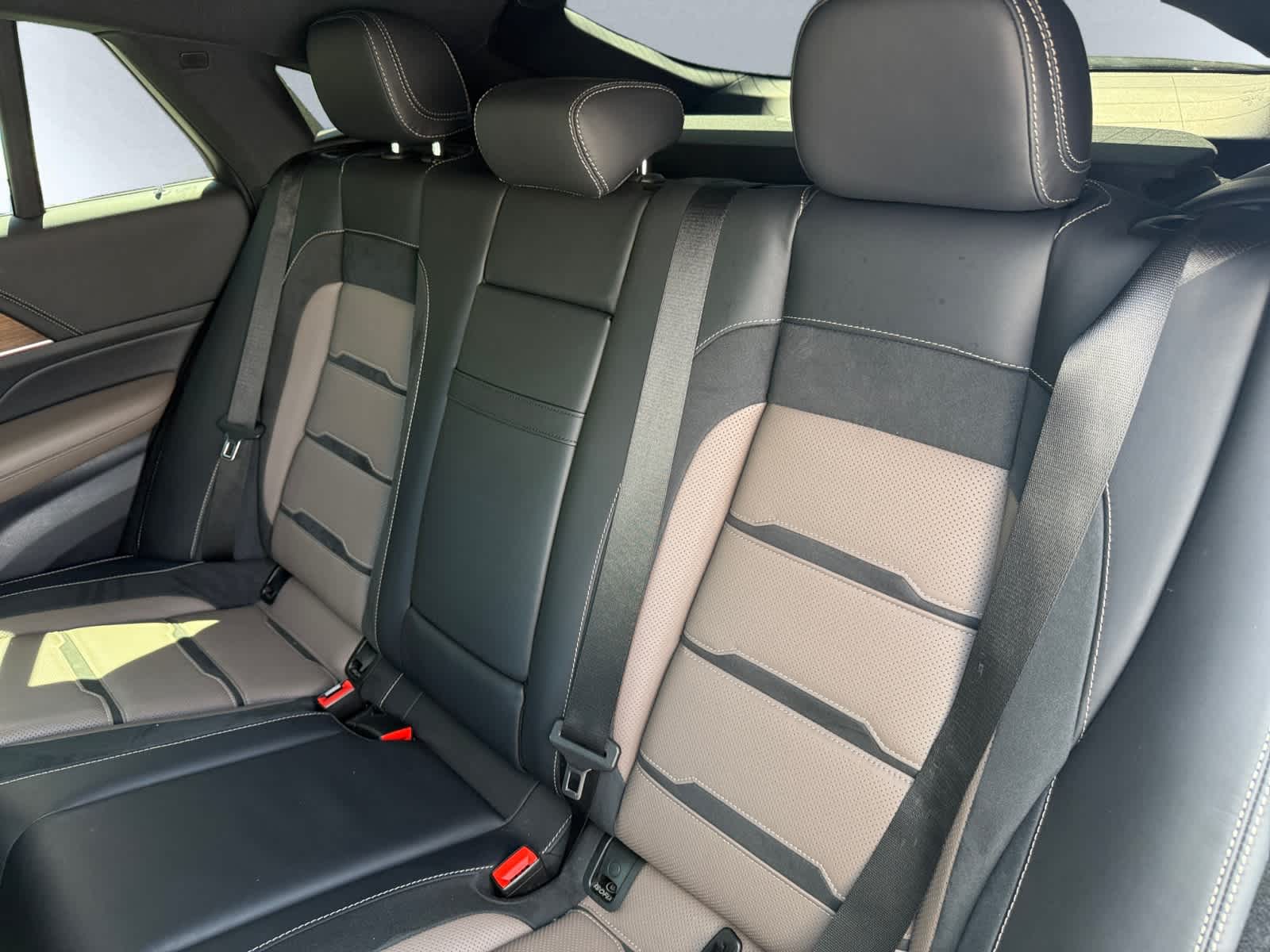 used 2021 Mercedes-Benz GLE car, priced at $60,998