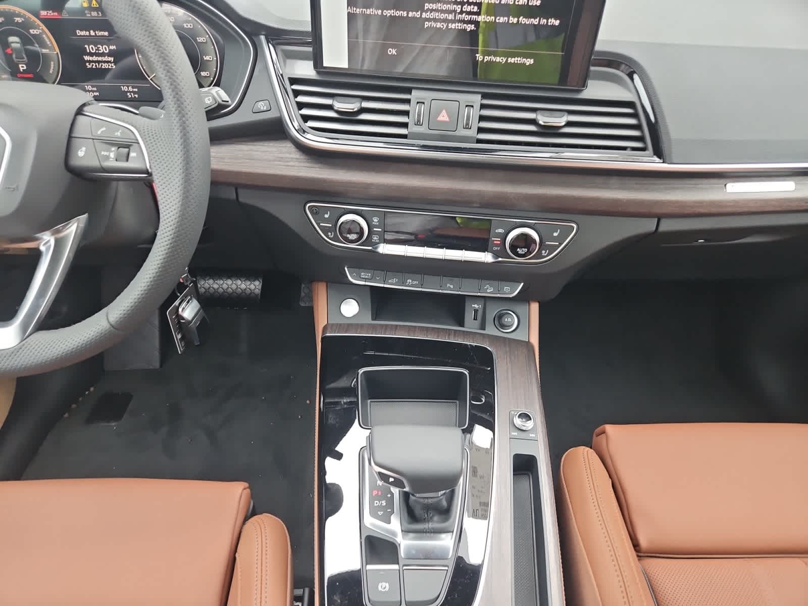 new 2025 Audi Q5 e car, priced at $69,190