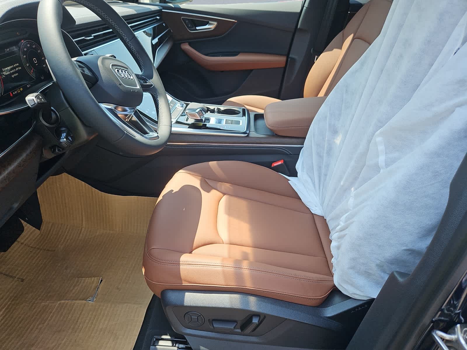 new 2025 Audi Q7 car, priced at $68,530