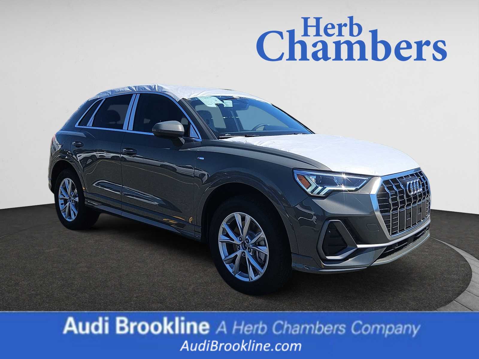 new 2025 Audi Q3 car, priced at $44,190