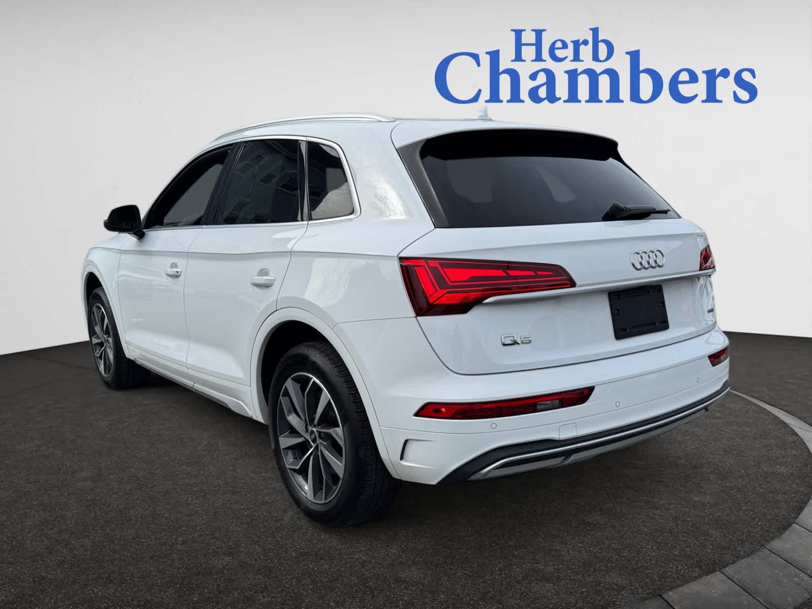 used 2021 Audi Q5 car, priced at $29,798