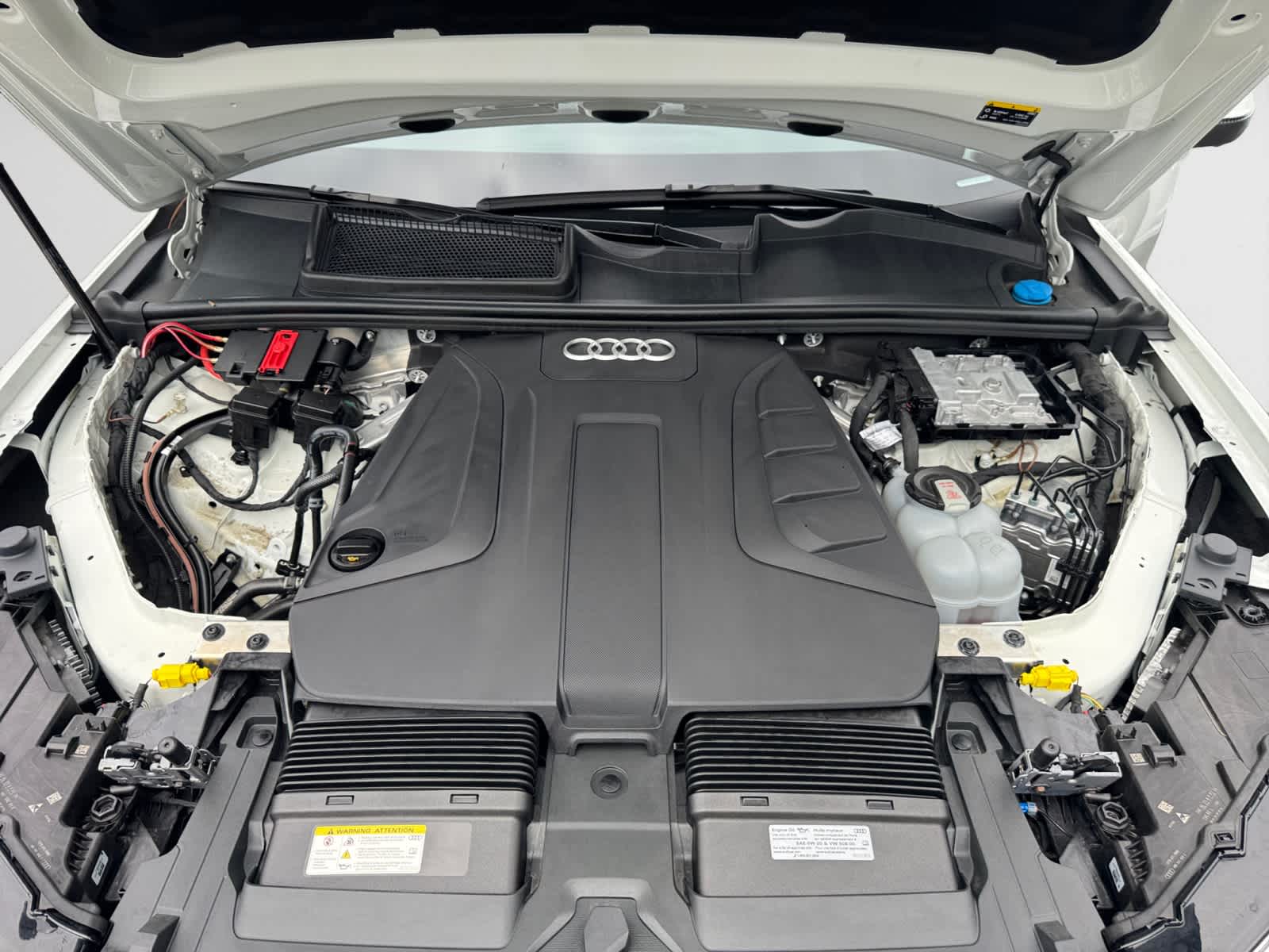 used 2025 Audi Q7 car, priced at $53,598