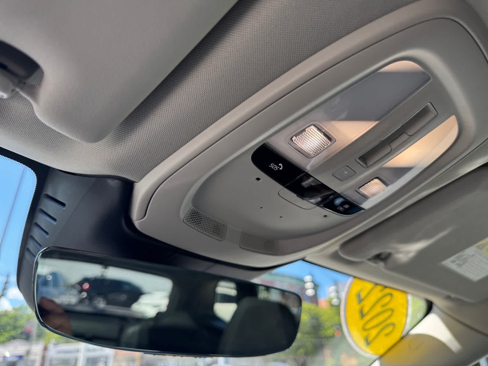 used 2022 Volvo XC60 Recharge Plug-In Hybrid car, priced at $43,998