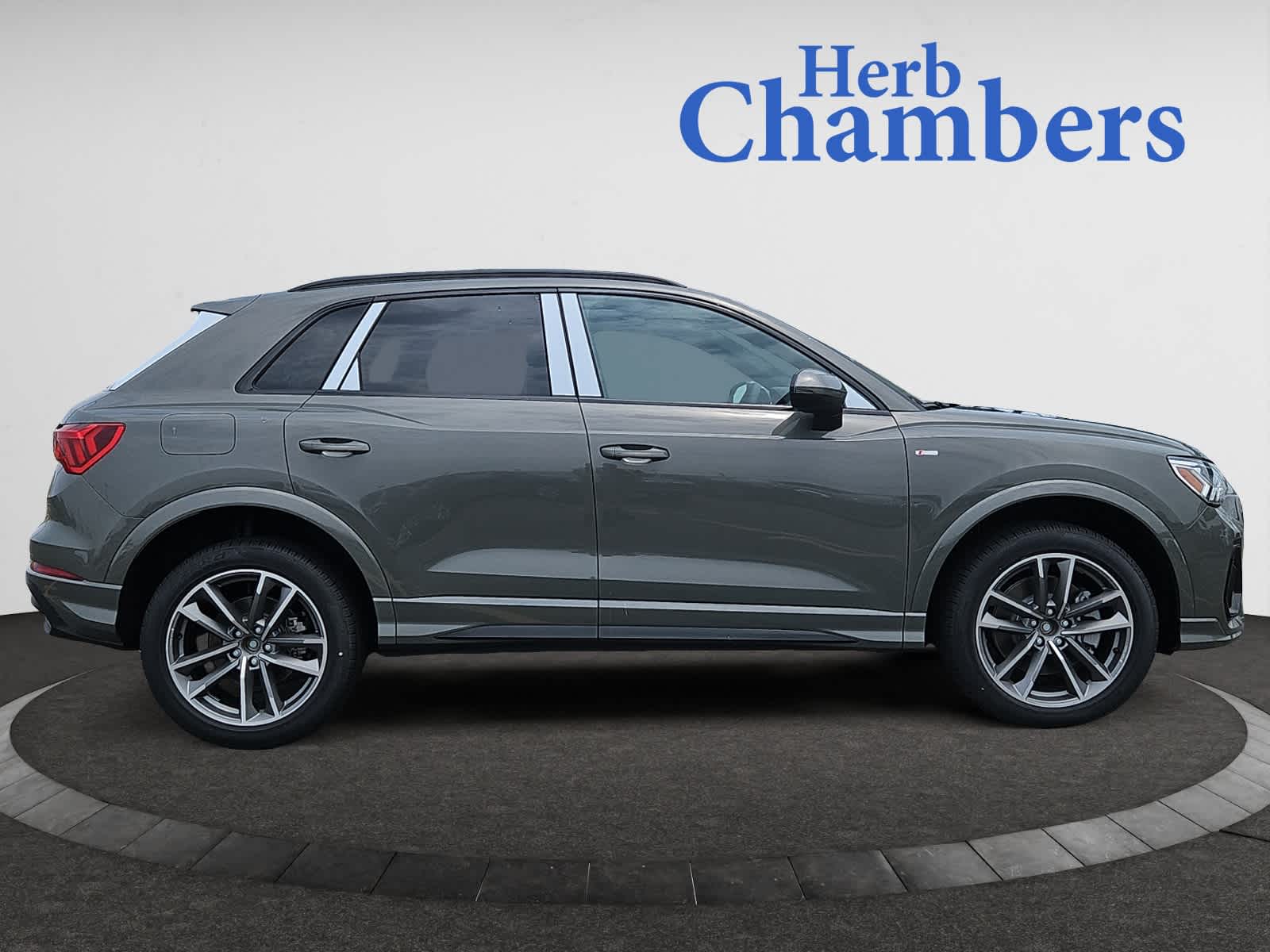 new 2025 Audi Q3 car, priced at $46,110
