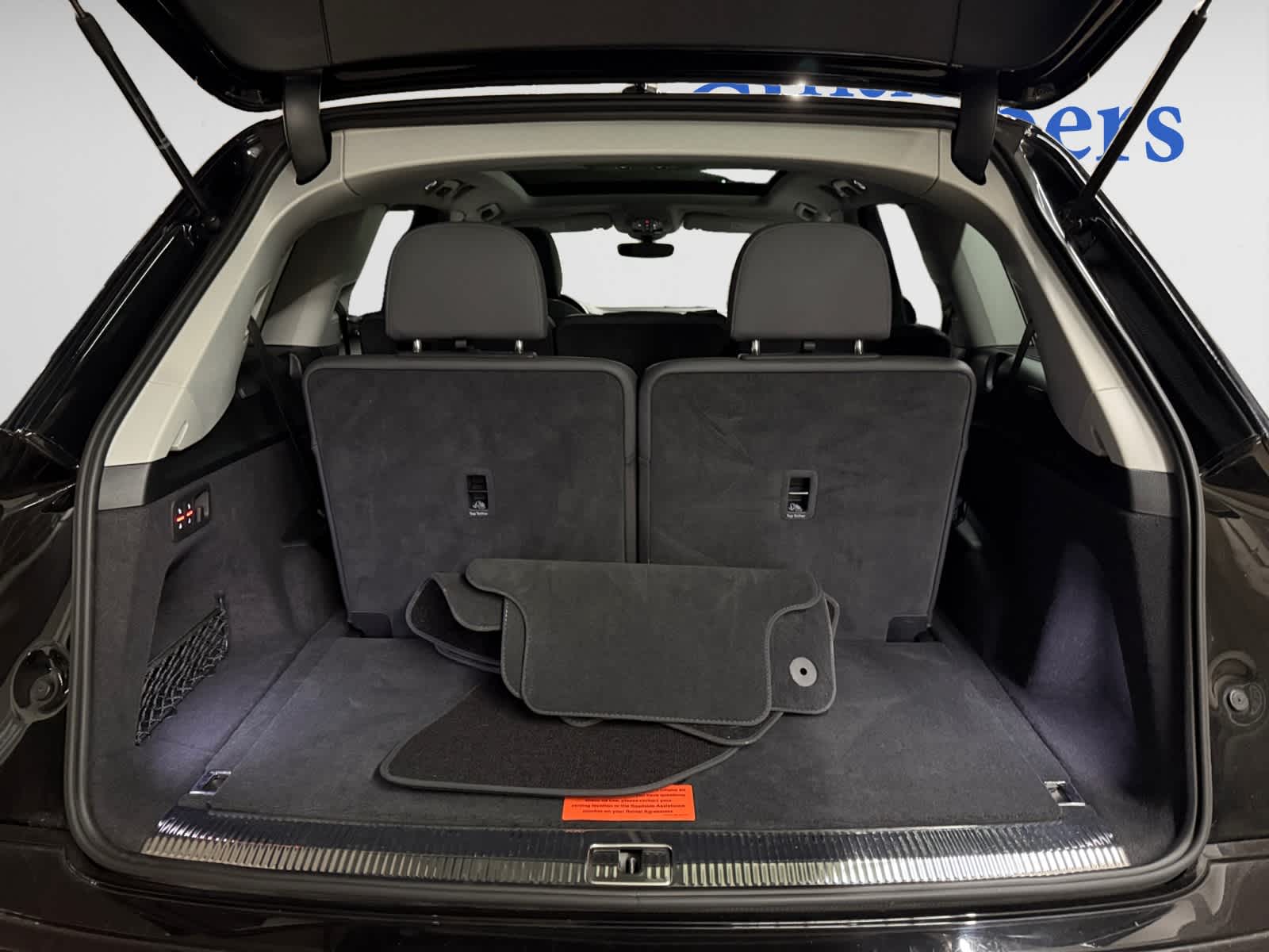 used 2024 Audi Q7 car, priced at $46,598