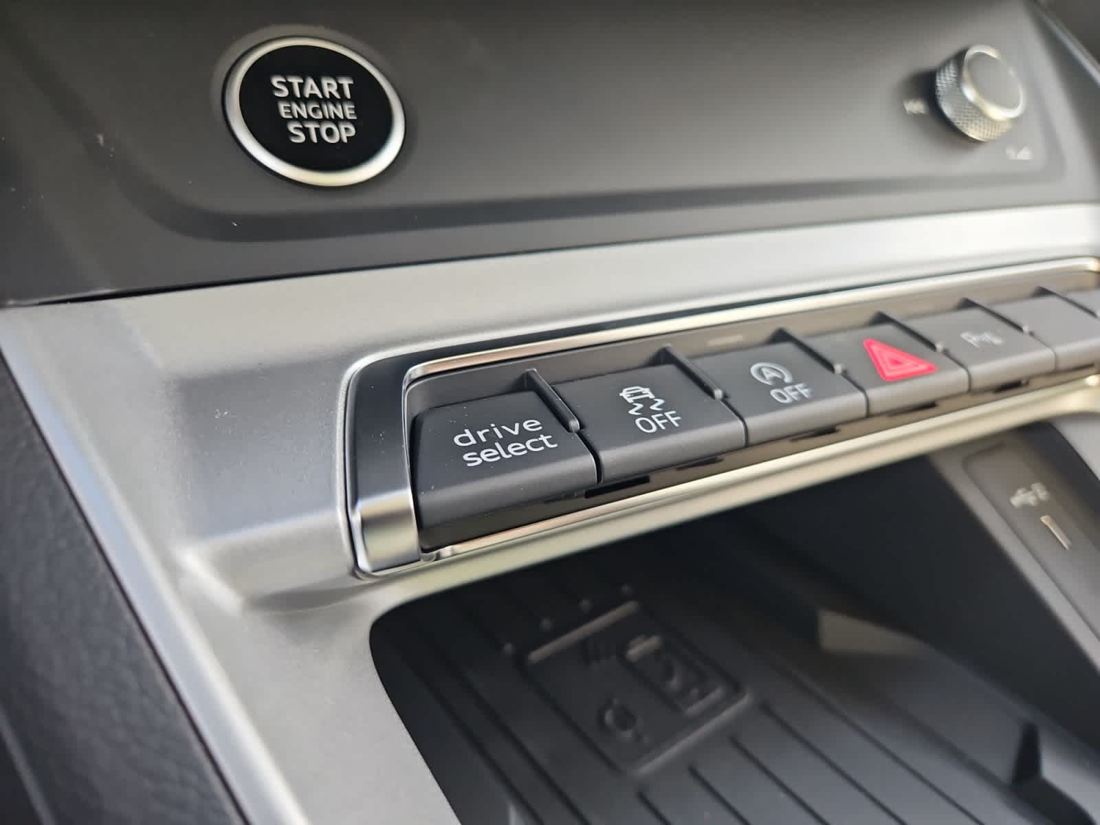 new 2025 Audi Q3 car, priced at $47,490