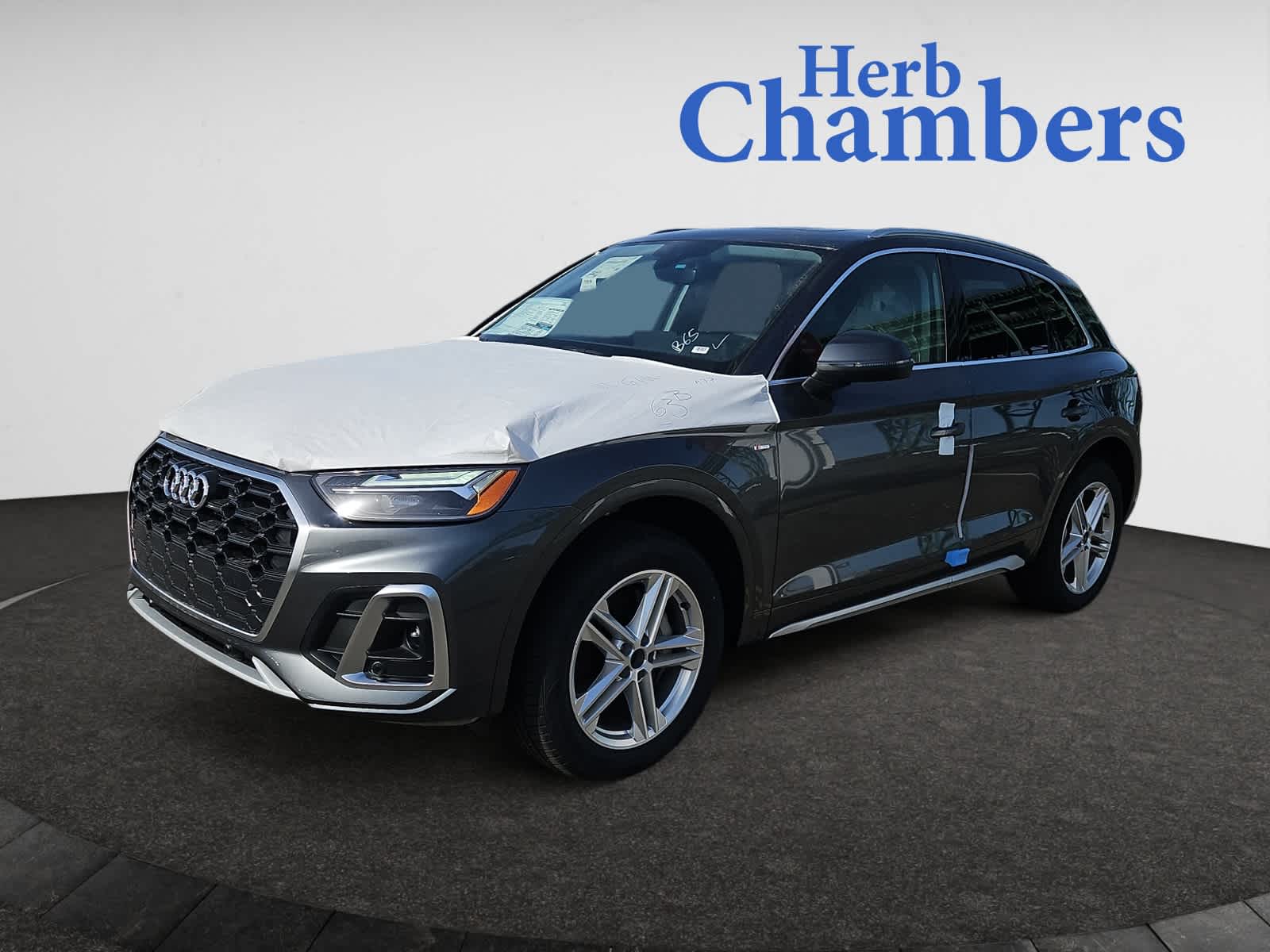 new 2025 Audi Q5 e car, priced at $66,035