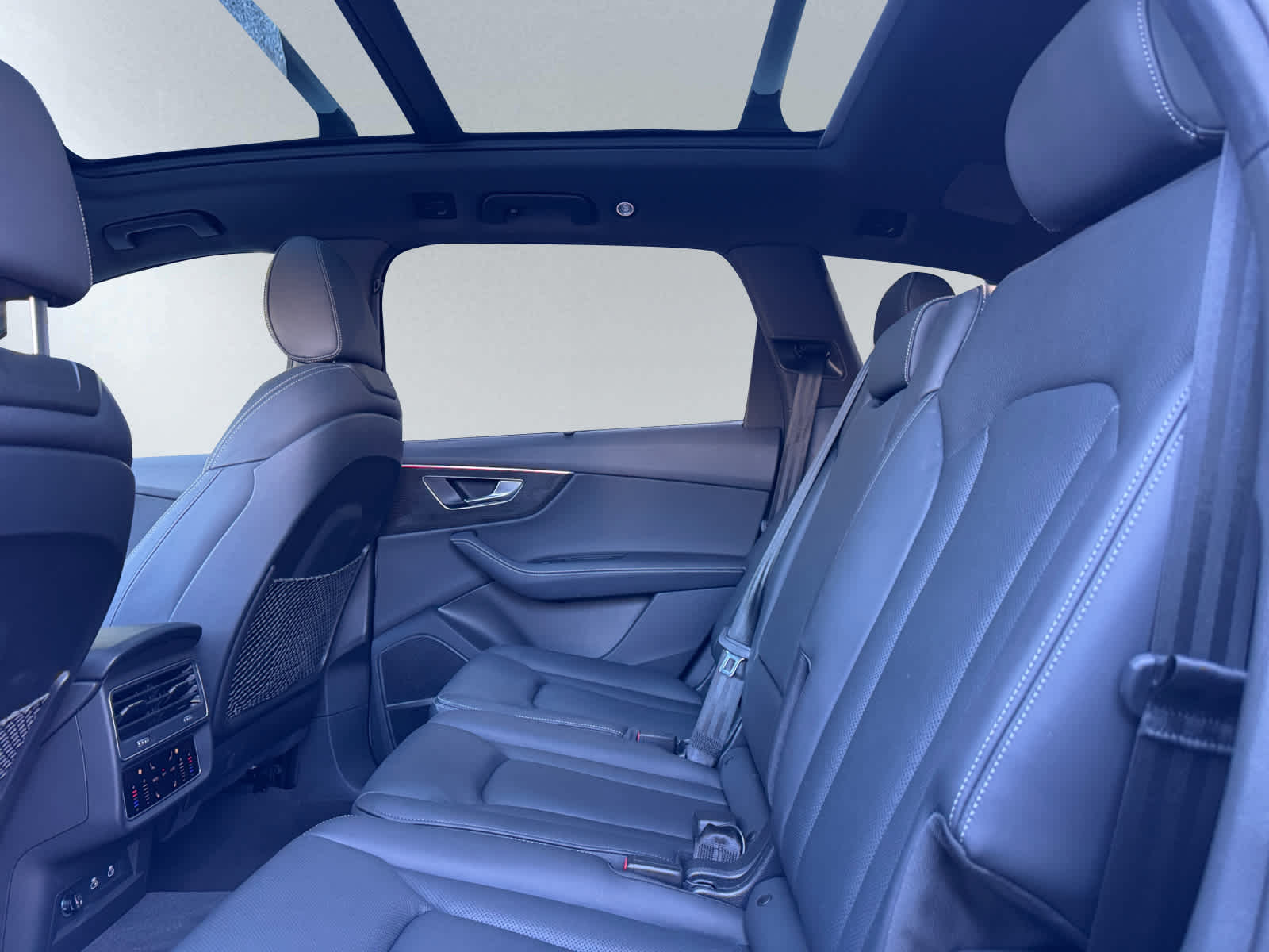 used 2025 Audi Q7 car, priced at $66,998