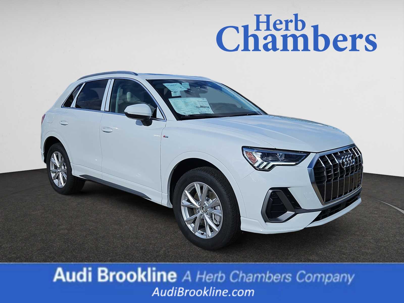 new 2025 Audi Q3 car, priced at $47,490
