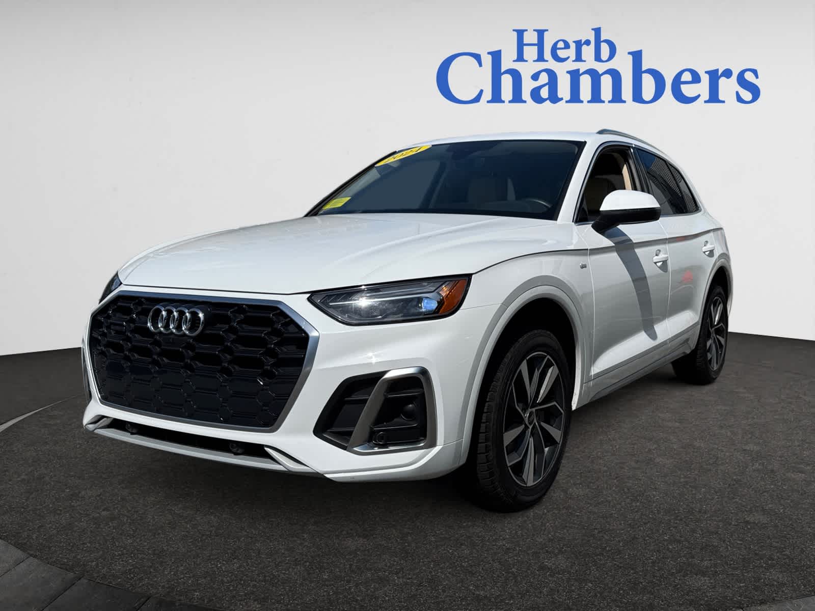 used 2024 Audi Q5 car, priced at $37,498