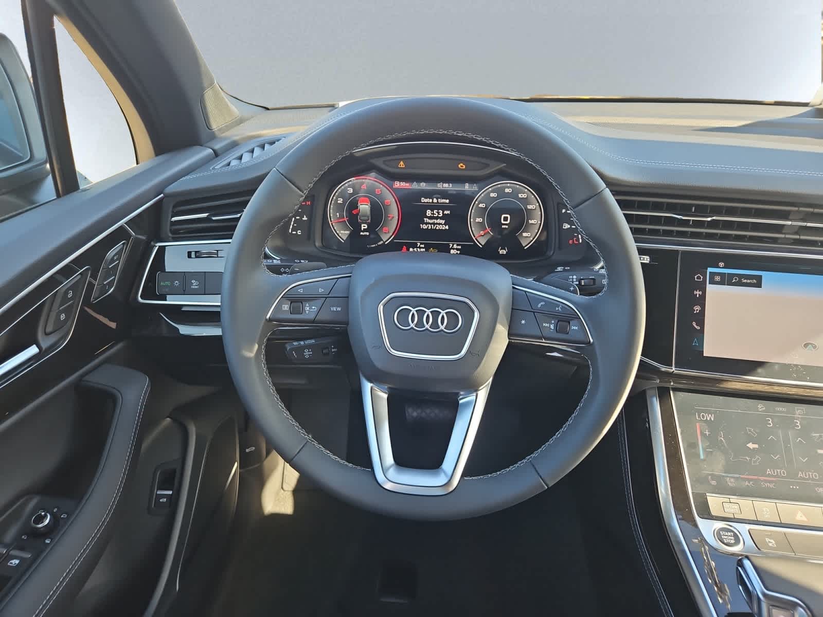 new 2025 Audi Q7 car, priced at $75,800