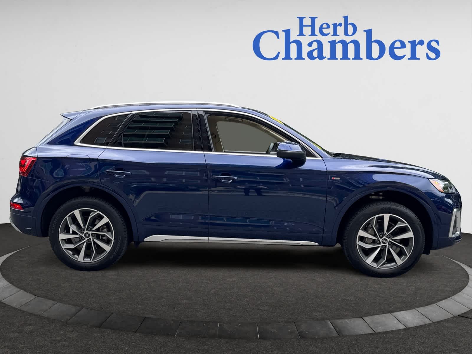 used 2024 Audi Q5 car, priced at $43,998
