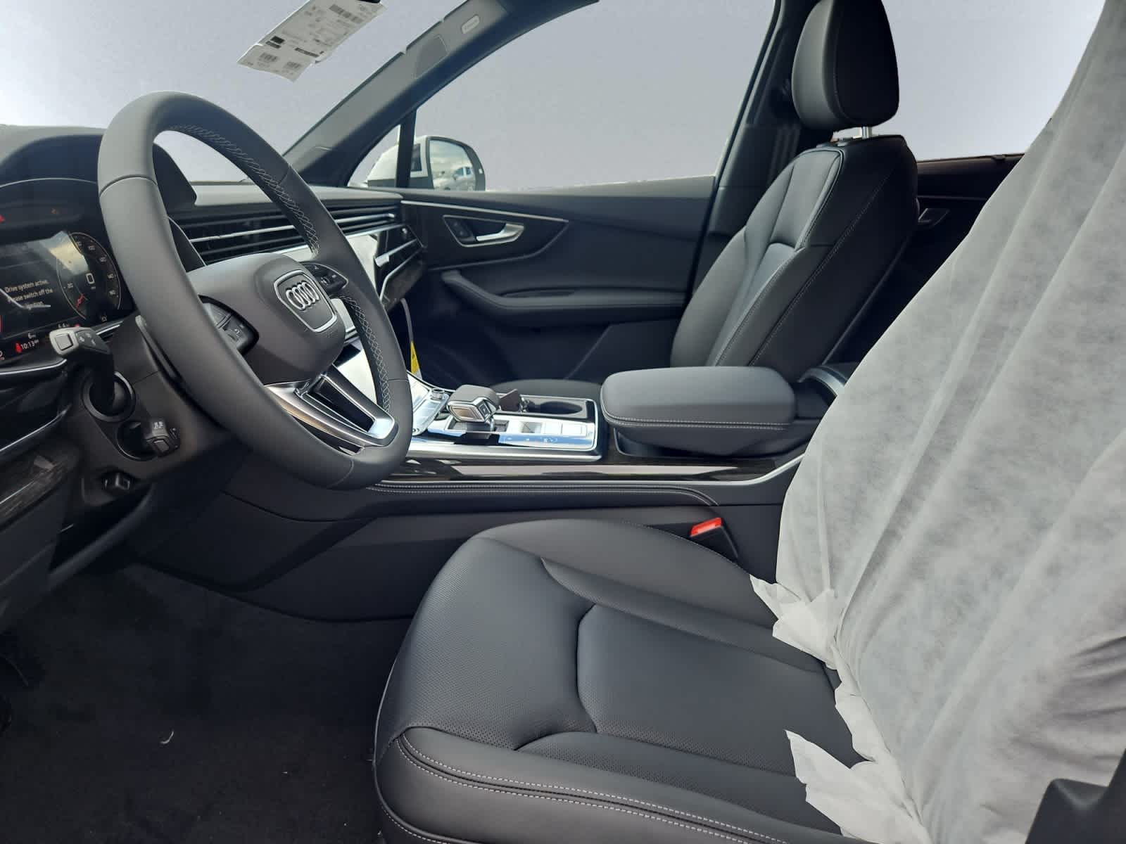 new 2025 Audi Q7 car, priced at $77,805