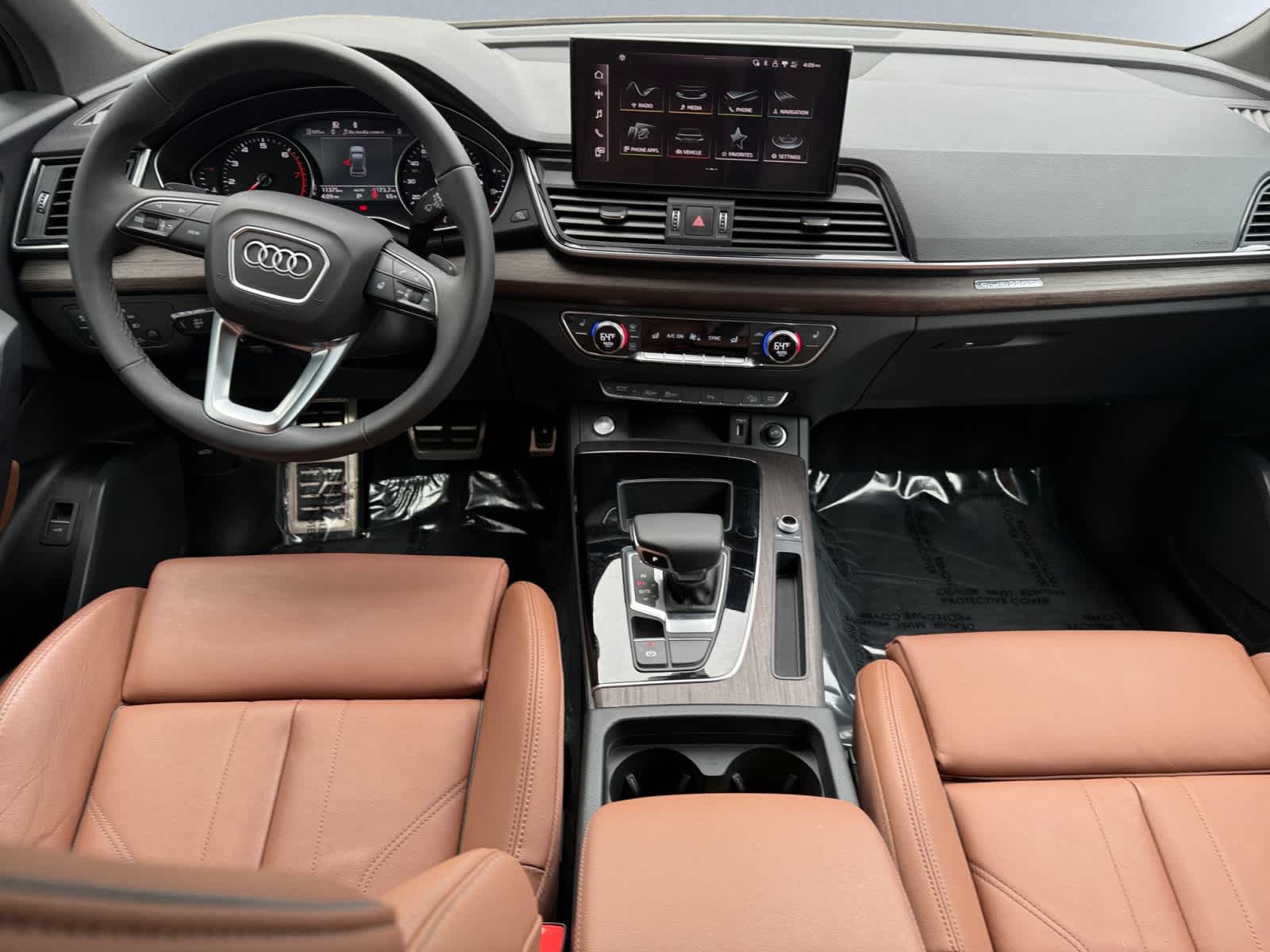 used 2024 Audi Q5 car, priced at $42,998