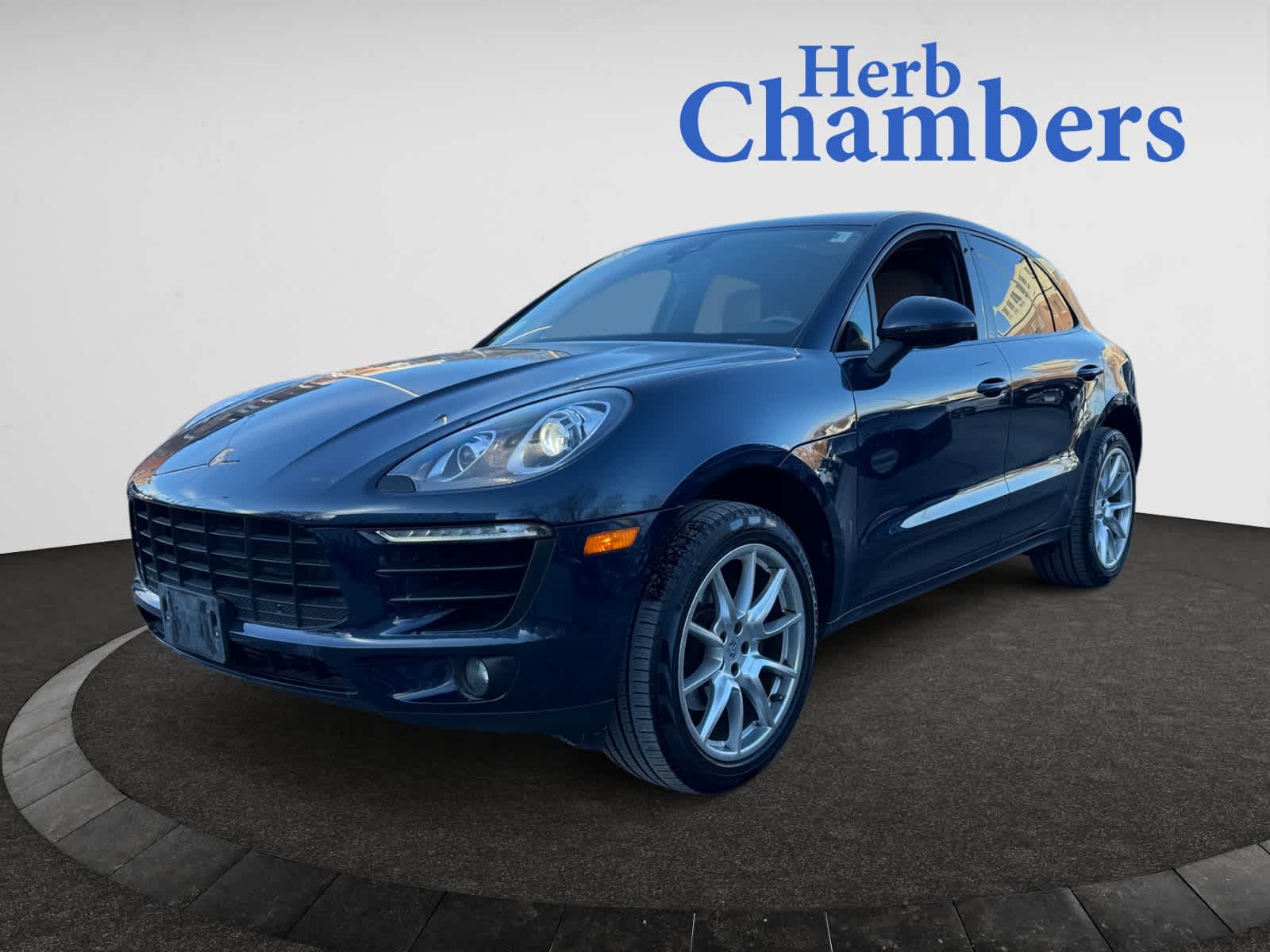 used 2018 Porsche Macan car, priced at $24,998