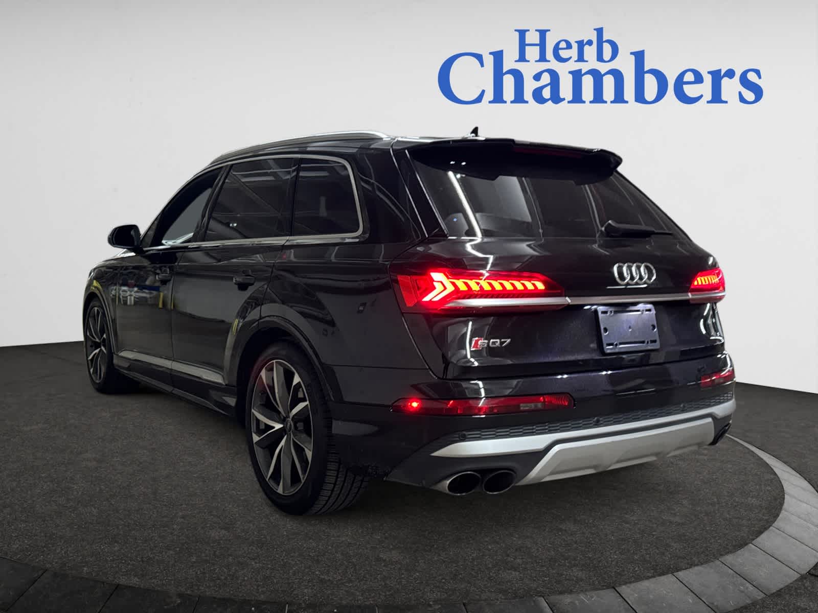 used 2022 Audi SQ7 car, priced at $55,998