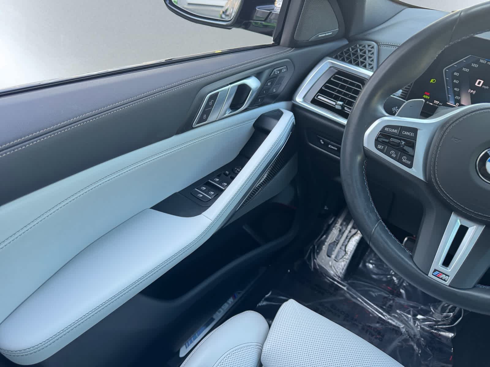 used 2025 BMW X6 car, priced at $86,998