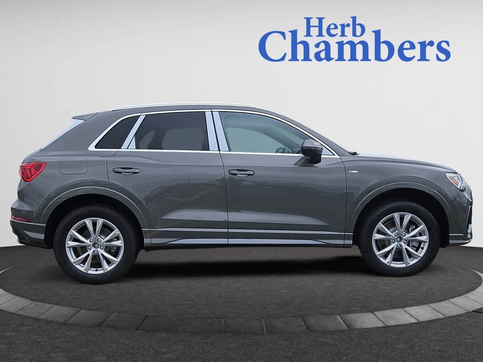 new 2025 Audi Q3 car, priced at $44,060