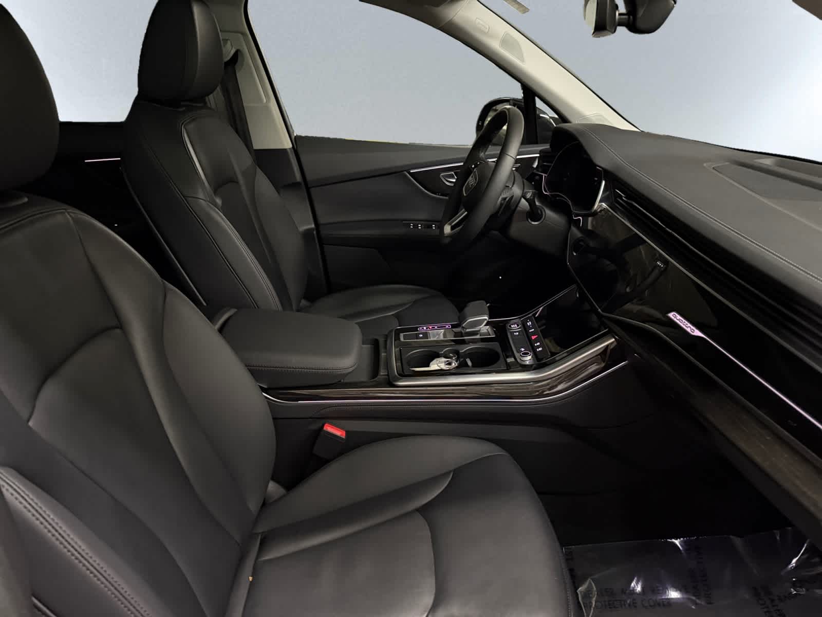 used 2024 Audi Q7 car, priced at $46,598