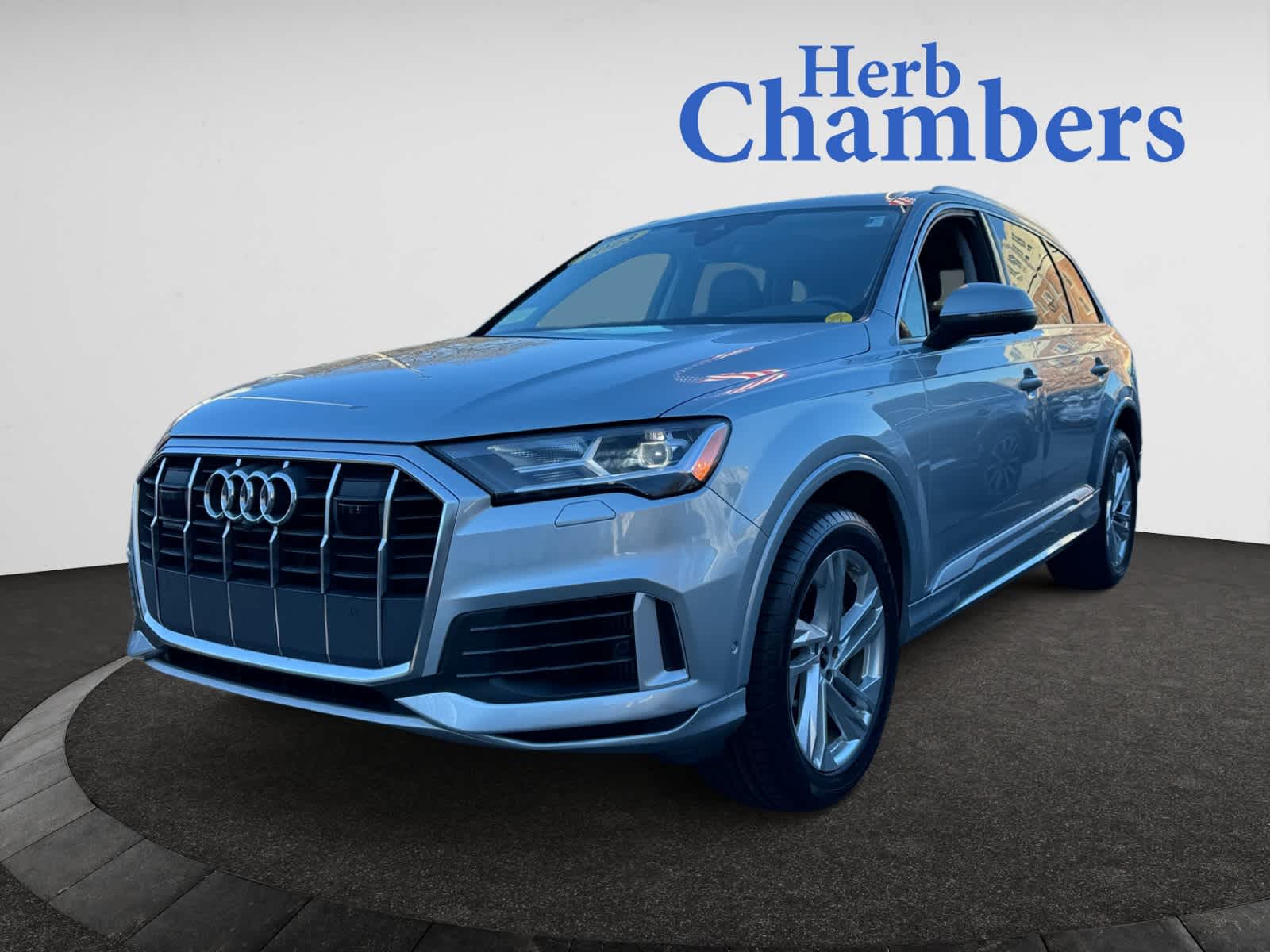 used 2023 Audi Q7 car, priced at $43,998