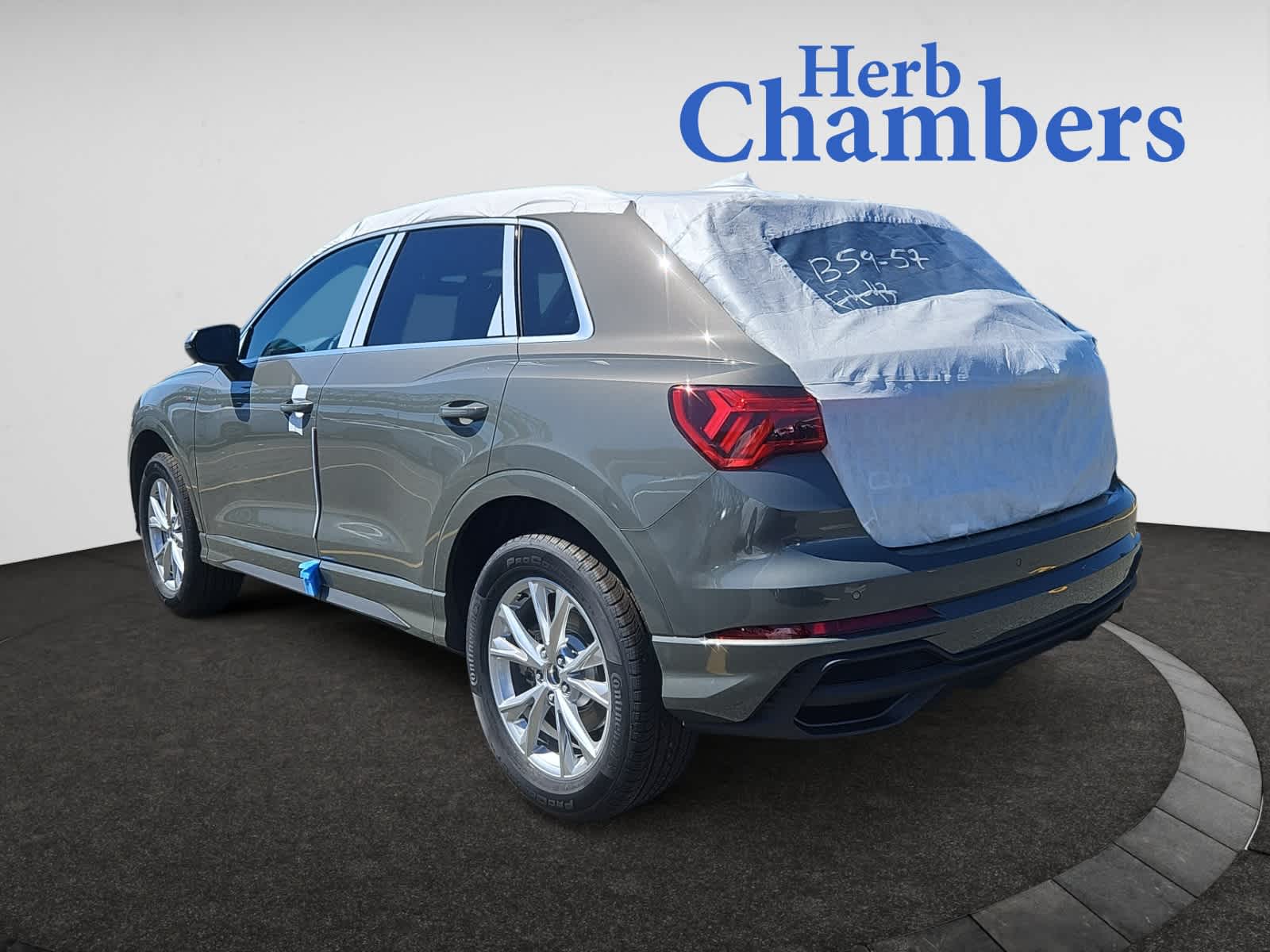 new 2025 Audi Q3 car, priced at $44,190
