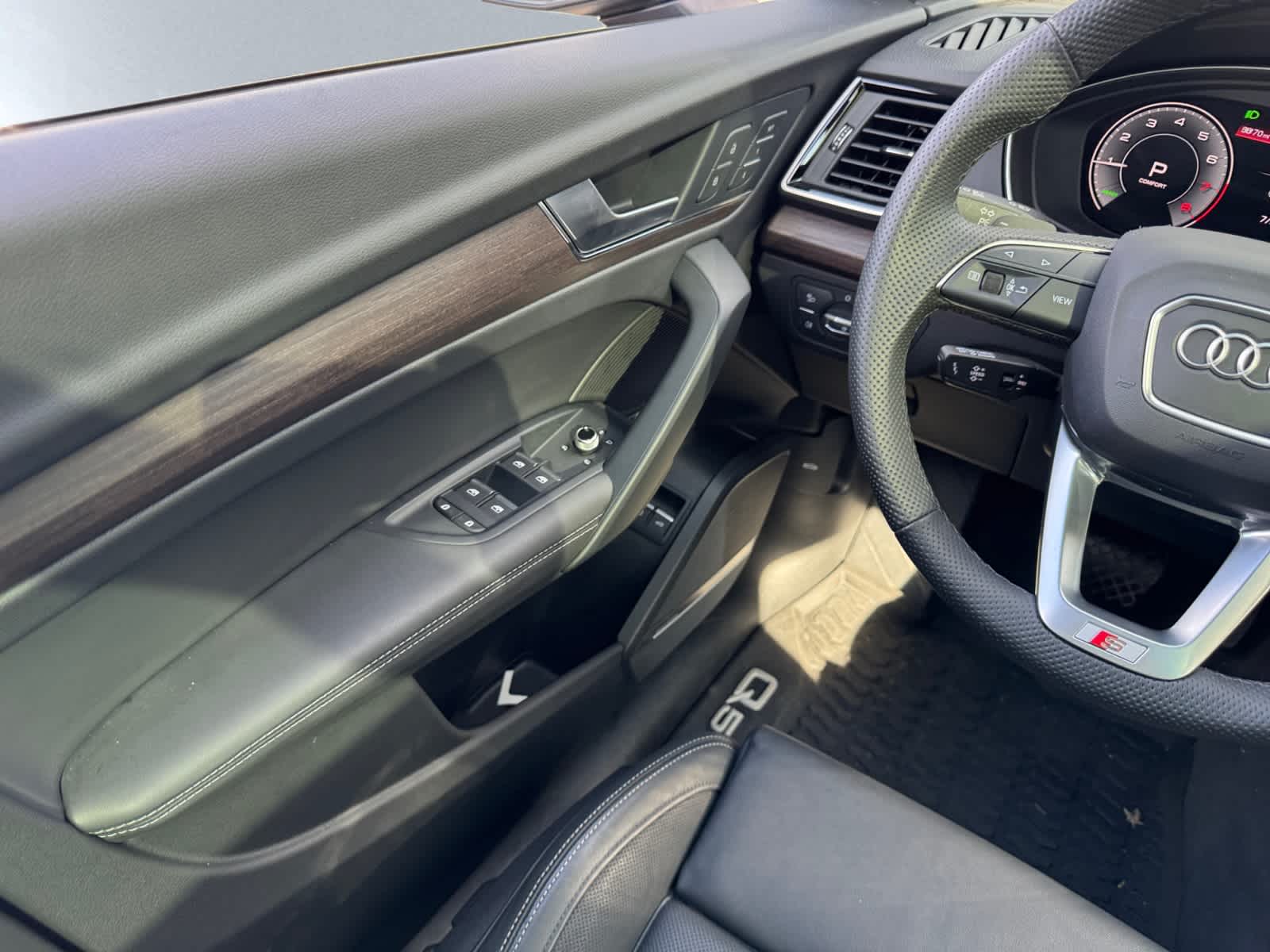 used 2024 Audi Q5 car, priced at $51,998