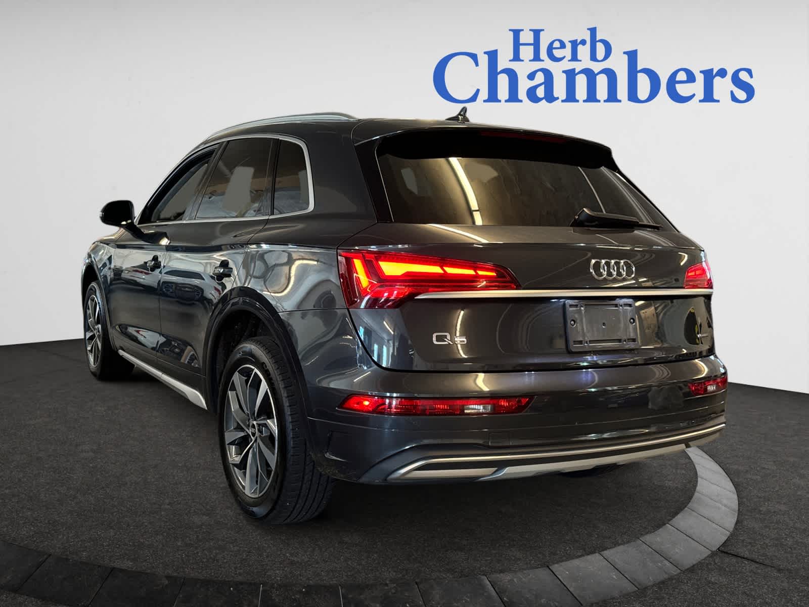 used 2021 Audi Q5 car, priced at $35,998