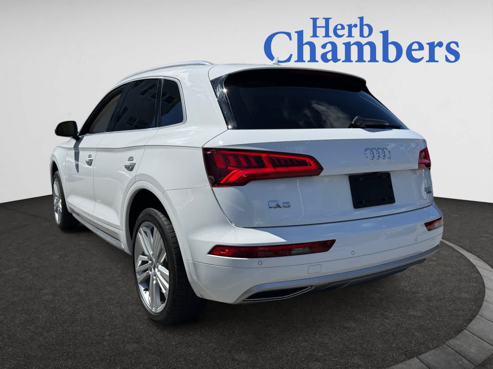 used 2018 Audi Q5 car, priced at $21,998