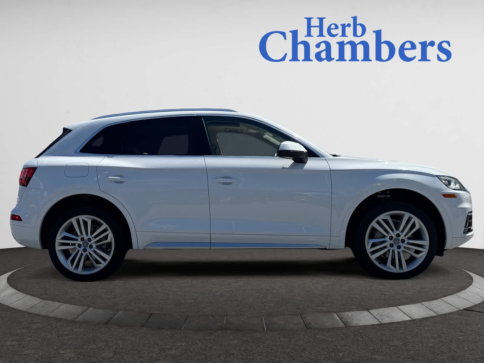 used 2018 Audi Q5 car, priced at $21,998