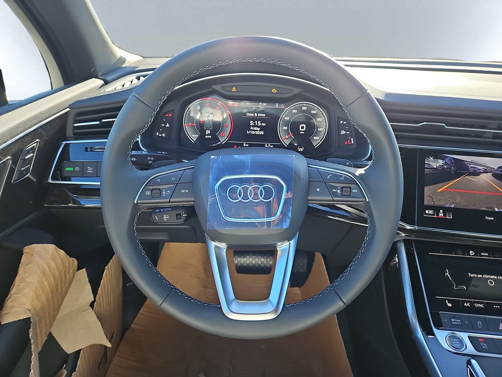 new 2025 Audi Q7 car, priced at $65,095