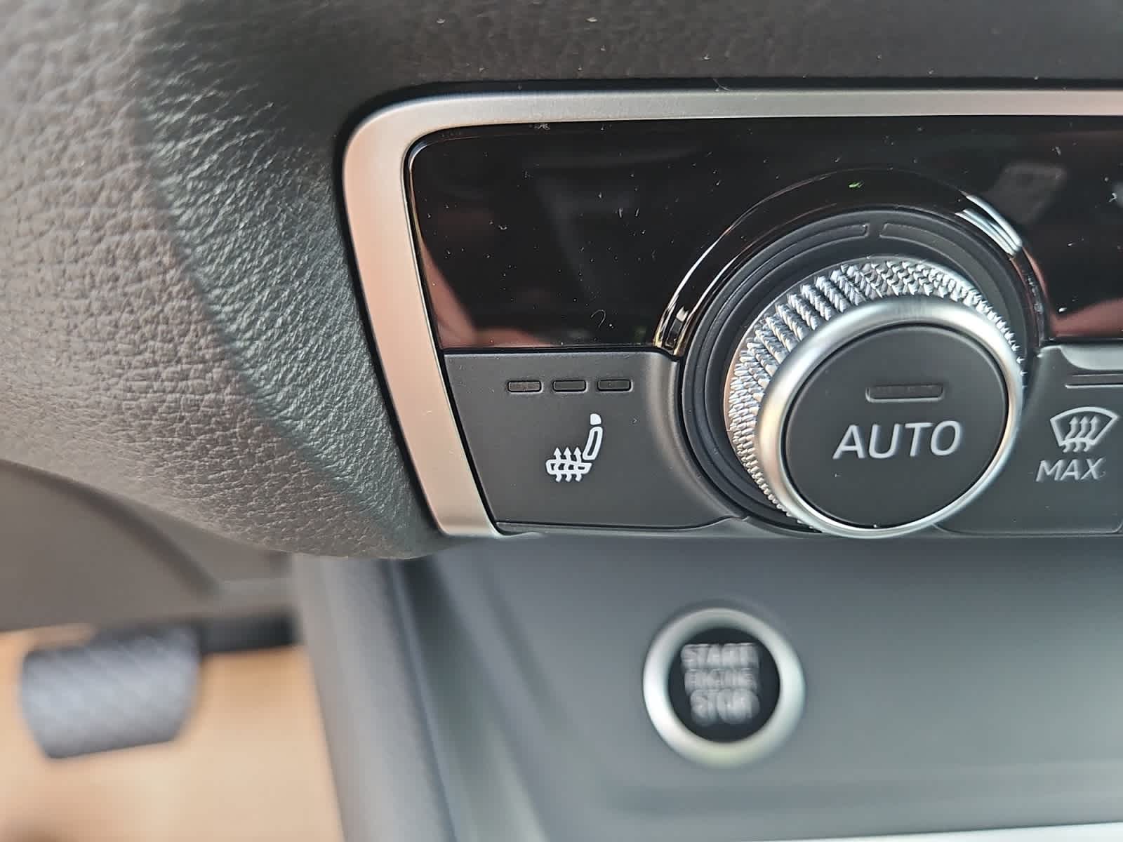 new 2025 Audi Q3 car, priced at $44,190