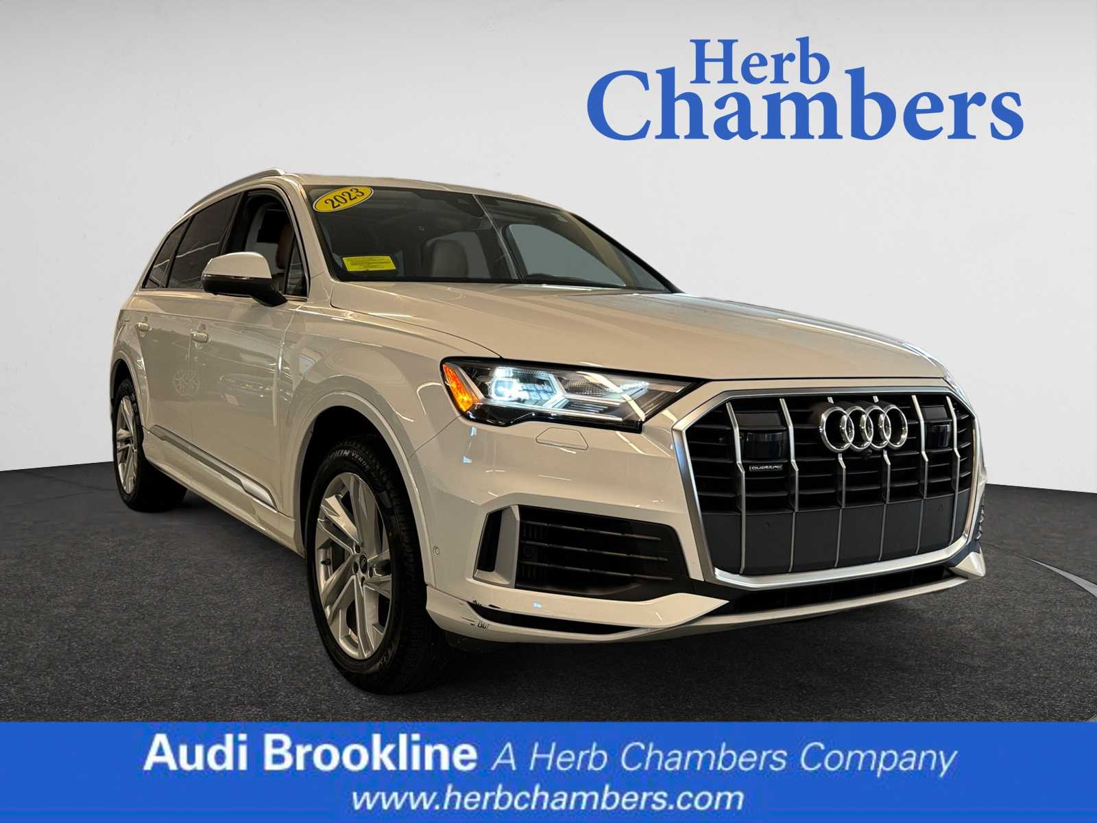 used 2023 Audi Q7 car, priced at $46,998