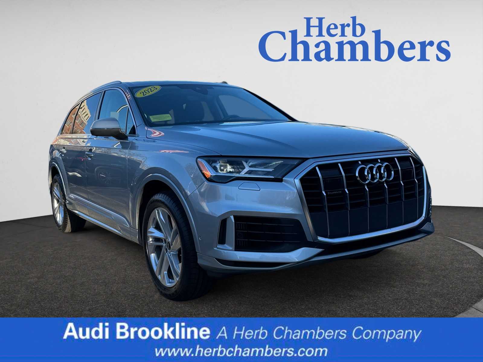 used 2023 Audi Q7 car, priced at $43,998