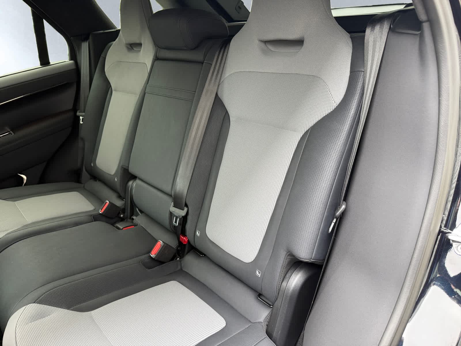 used 2025 Land Rover Range Rover Sport car, priced at $163,998