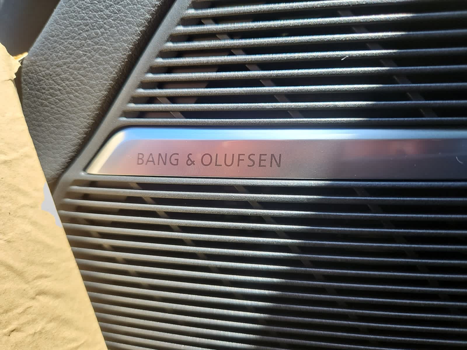 new 2025 Audi Q8 car, priced at $86,095
