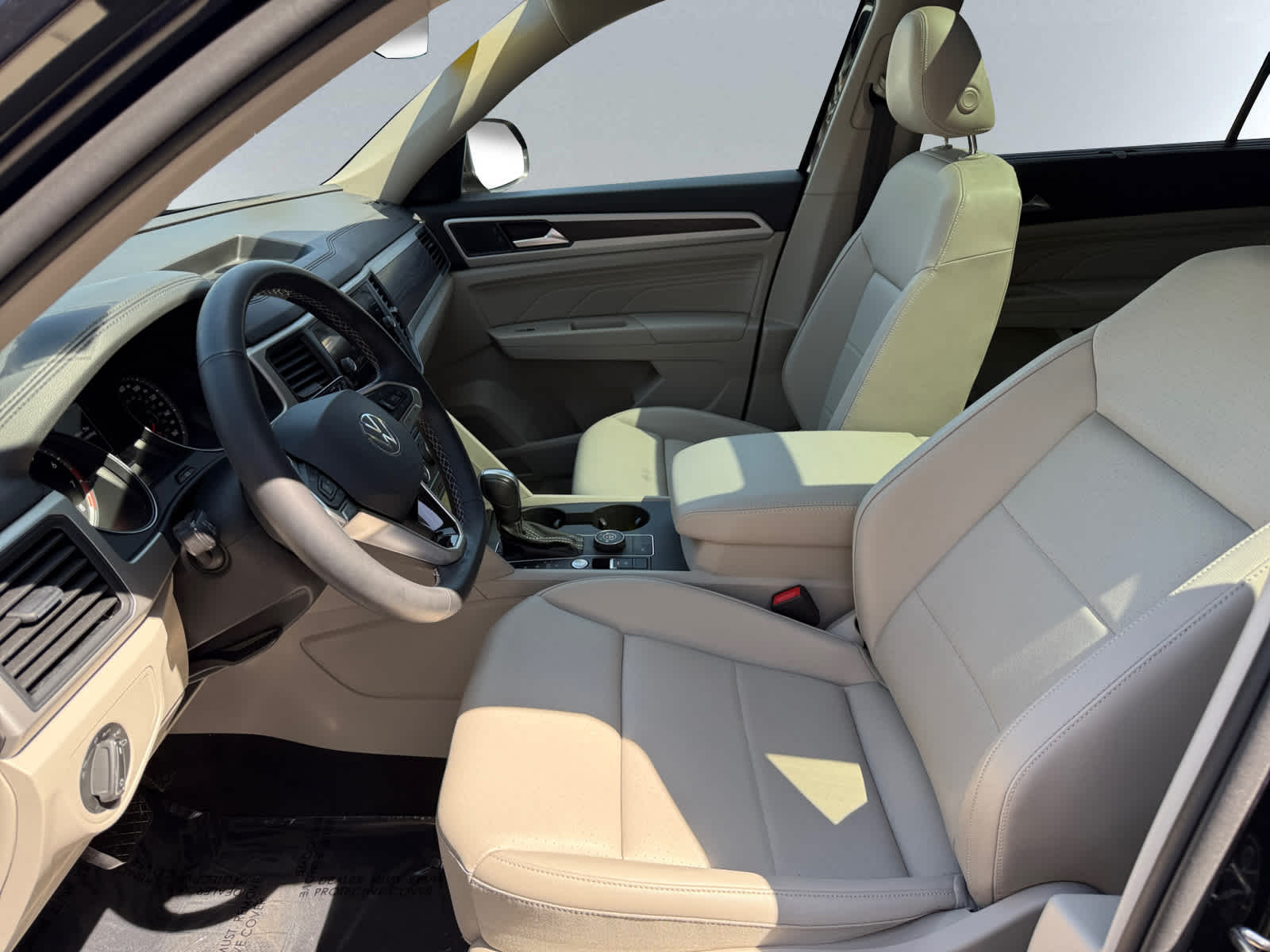 used 2021 Volkswagen Atlas car, priced at $28,998
