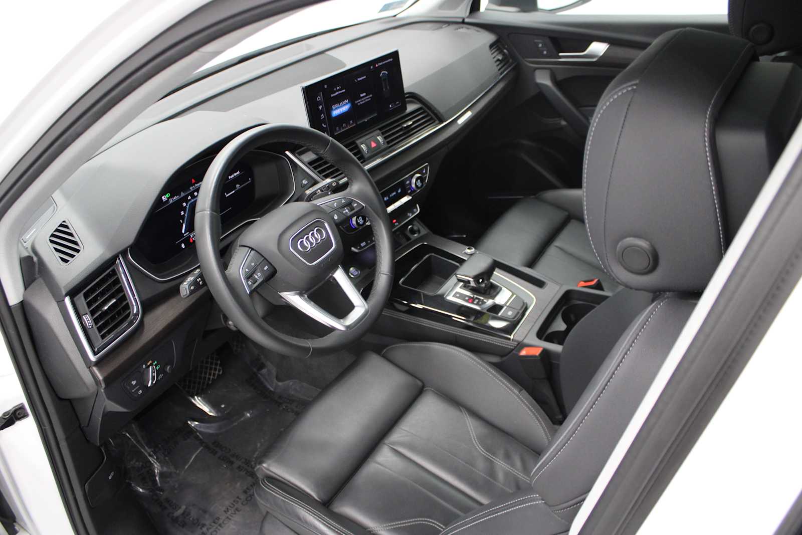 used 2024 Audi Q5 car, priced at $36,998