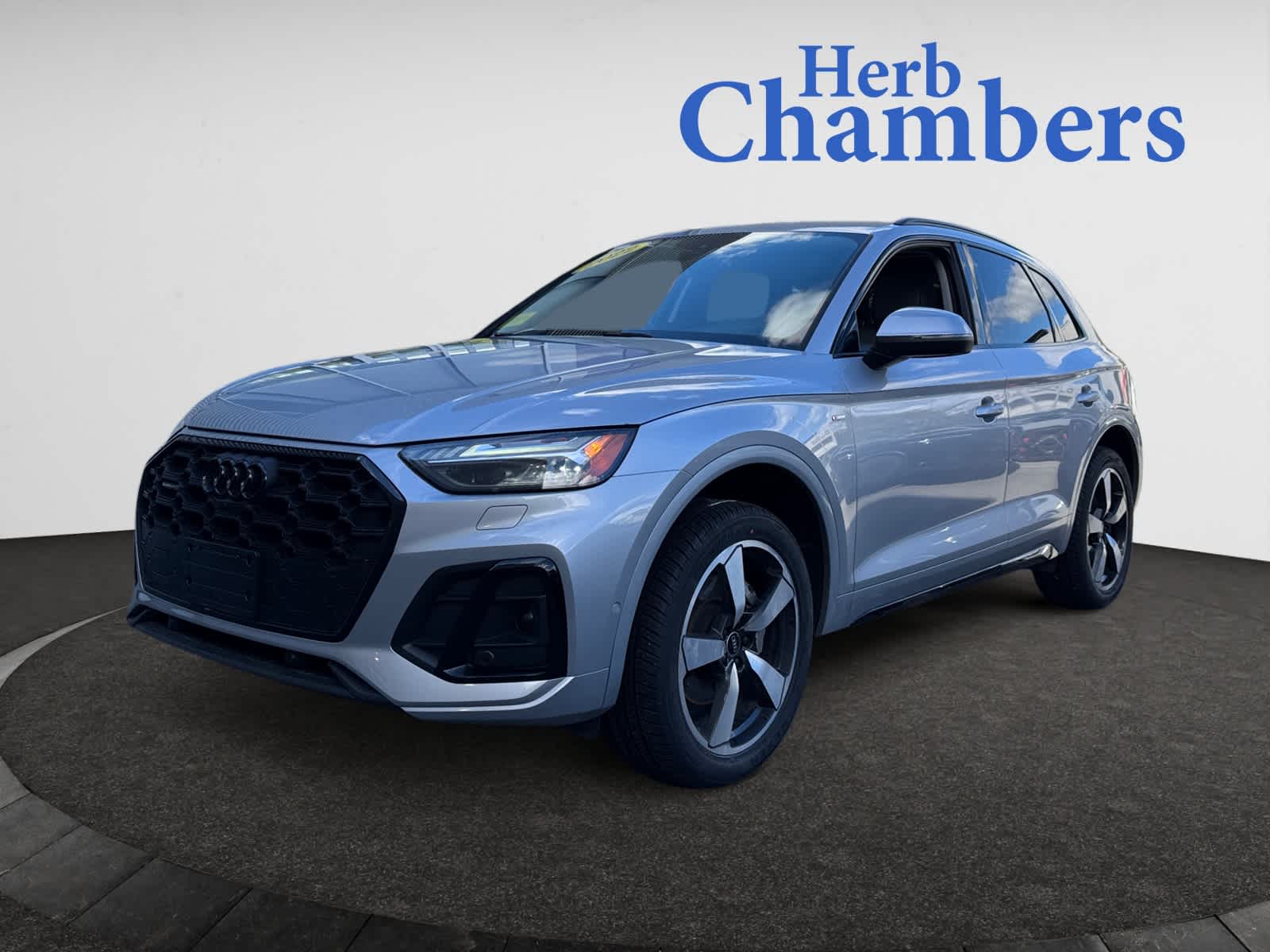 used 2022 Audi Q5 car, priced at $35,497