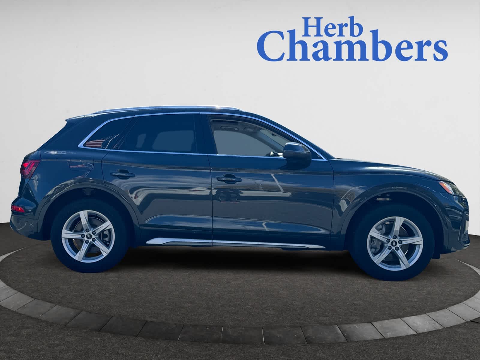 used 2021 Audi Q5 car, priced at $26,998