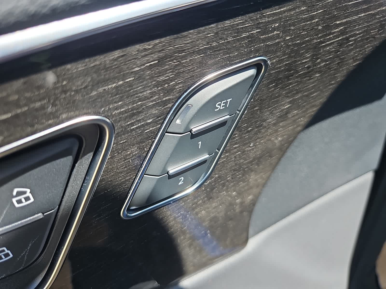 new 2025 Audi Q8 car, priced at $86,845