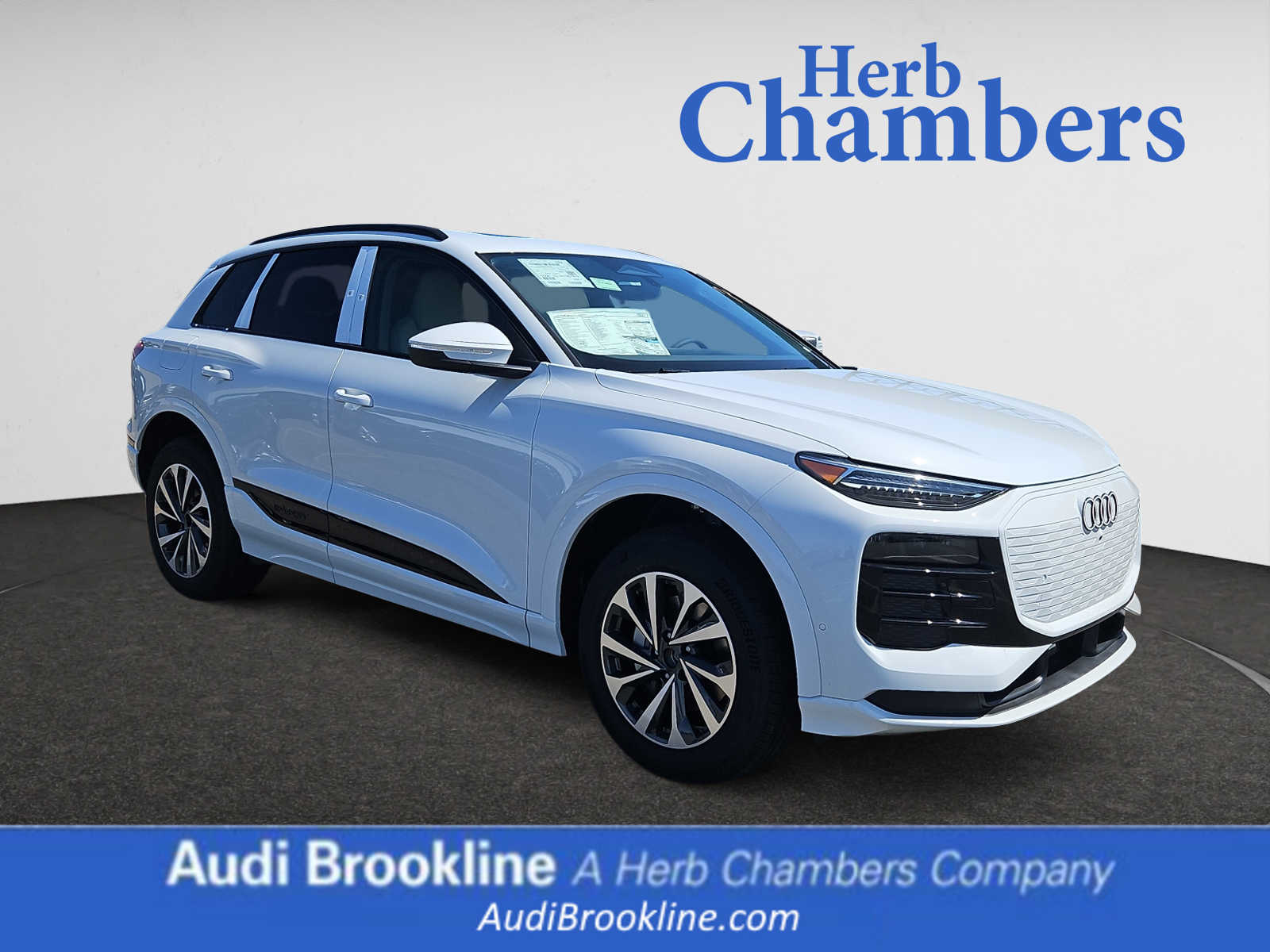 new 2025 Audi Q6 e-tron car, priced at $76,880